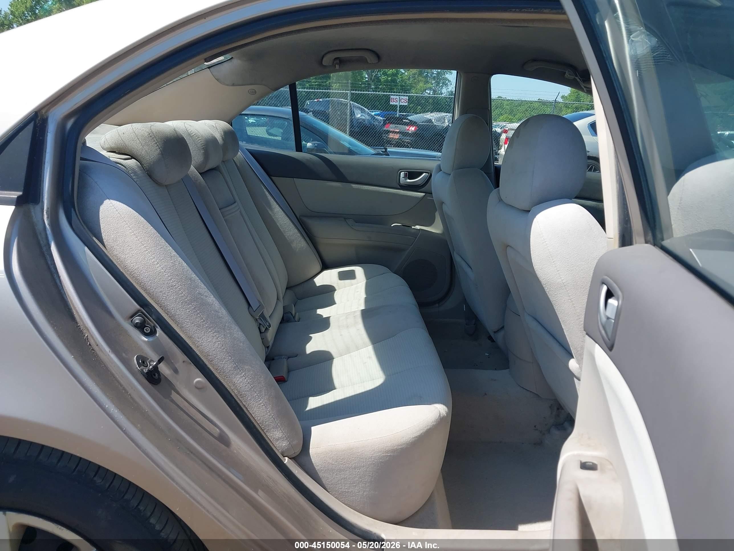 2008 Hyundai Sonata Gls Beige vin: 5NPET46C18H310694