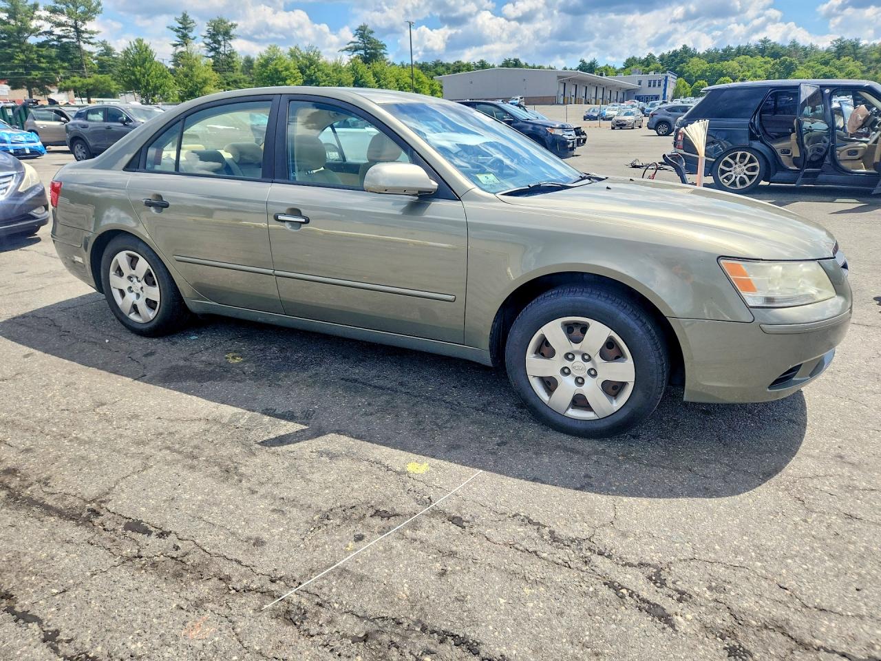 2009 Hyundai Sonata Gls Silver vin: 5NPET46C19H404480