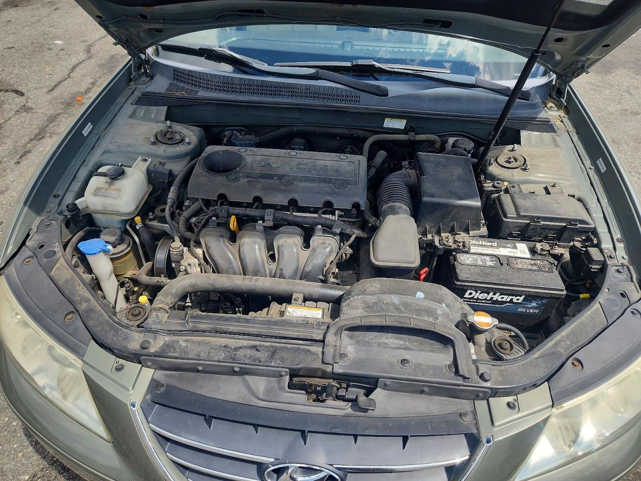 2009 Hyundai Sonata Gls Silver vin: 5NPET46C19H404480