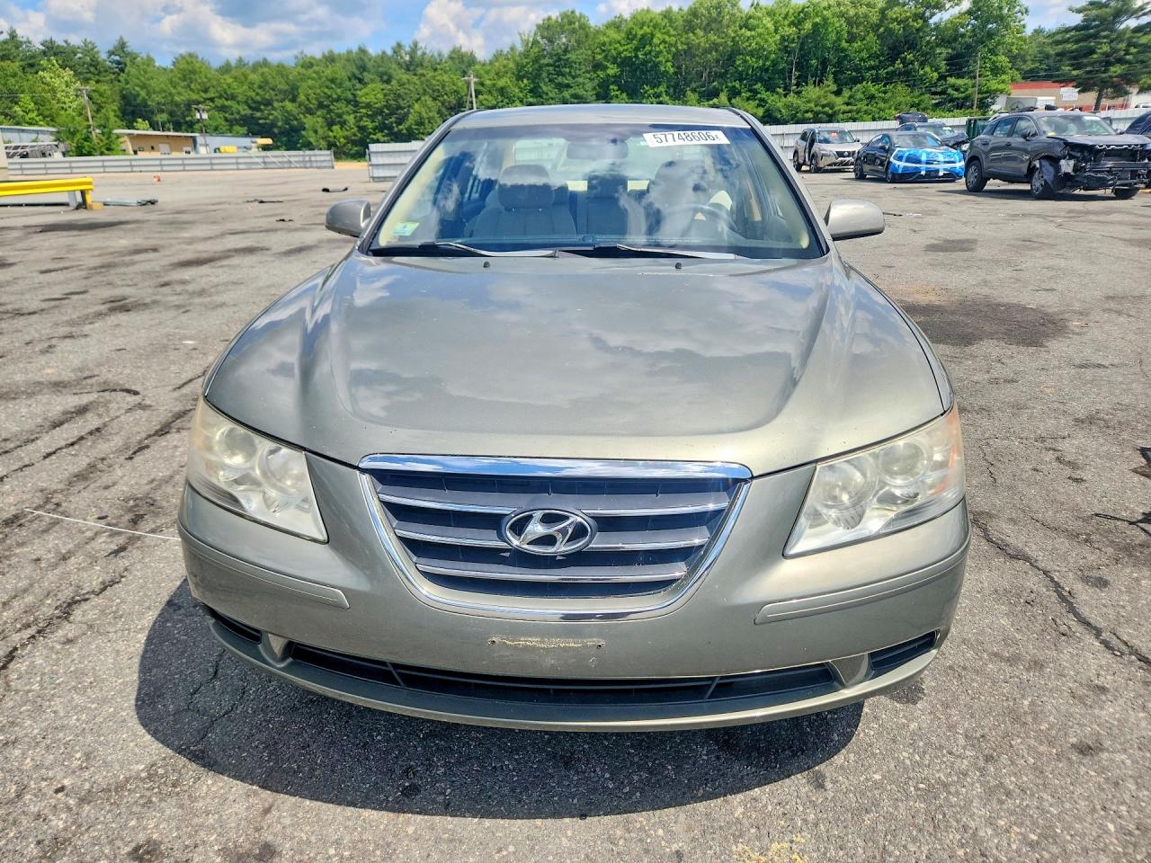 2009 Hyundai Sonata Gls Silver vin: 5NPET46C19H404480