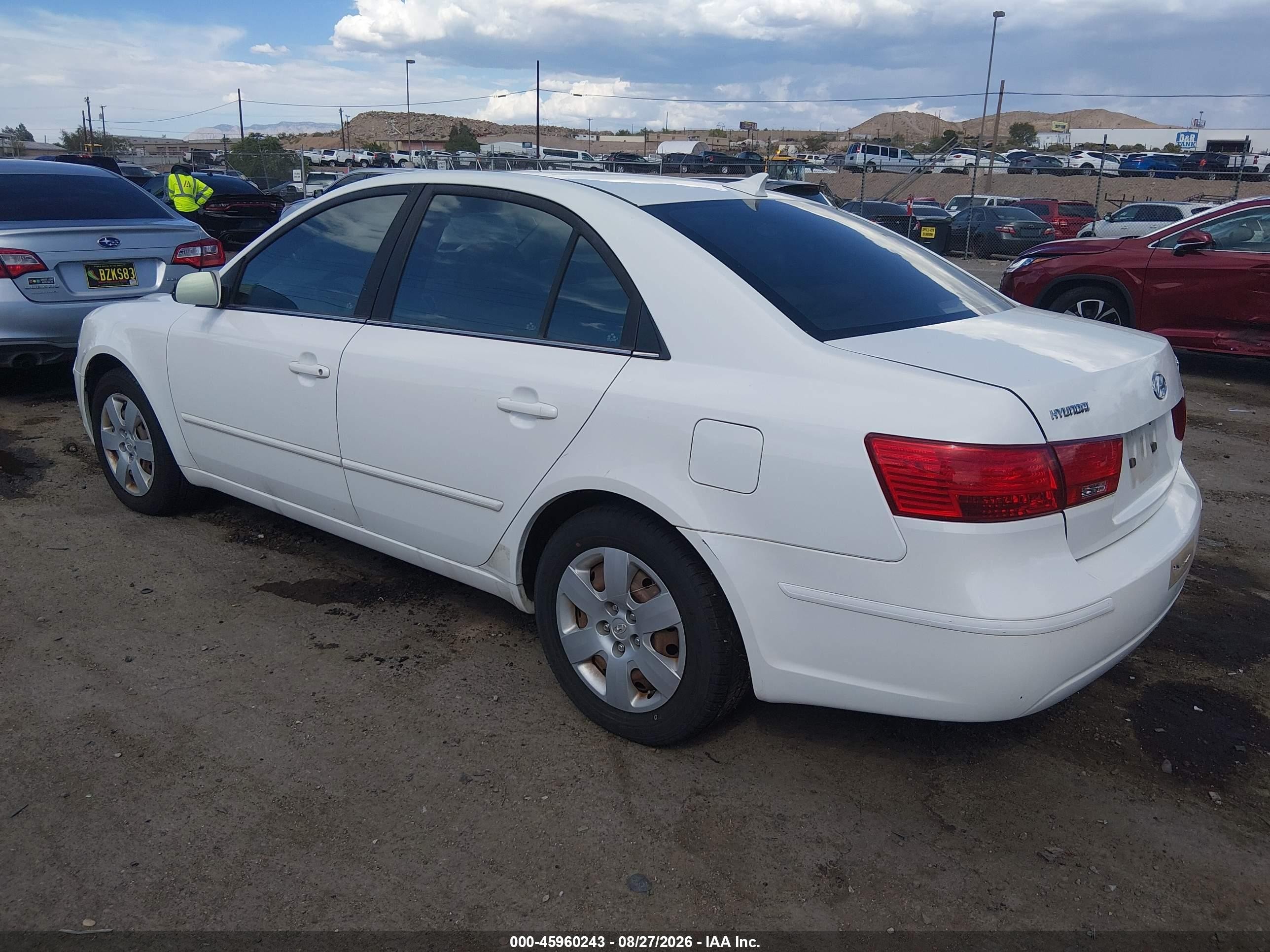 2009 Hyundai Sonata Gls Белый vin: 5NPET46C19H456904