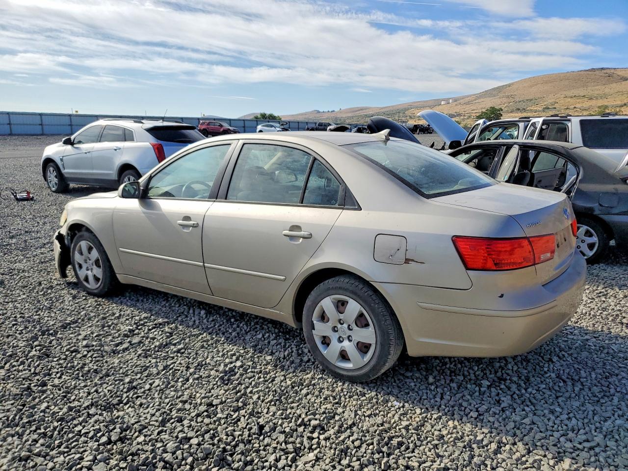 2009 Hyundai Sonata Gls Beige vin: 5NPET46C19H474738