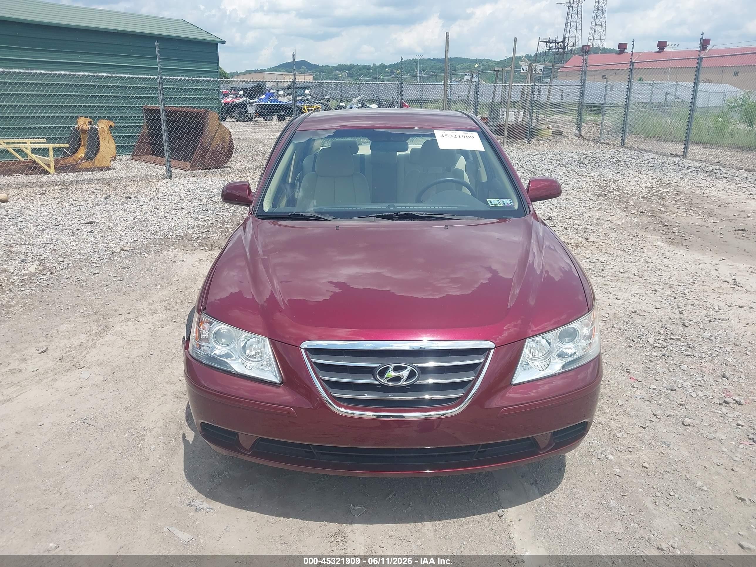 2009 Hyundai Sonata Gls Burgundy vin: 5NPET46C19H501078