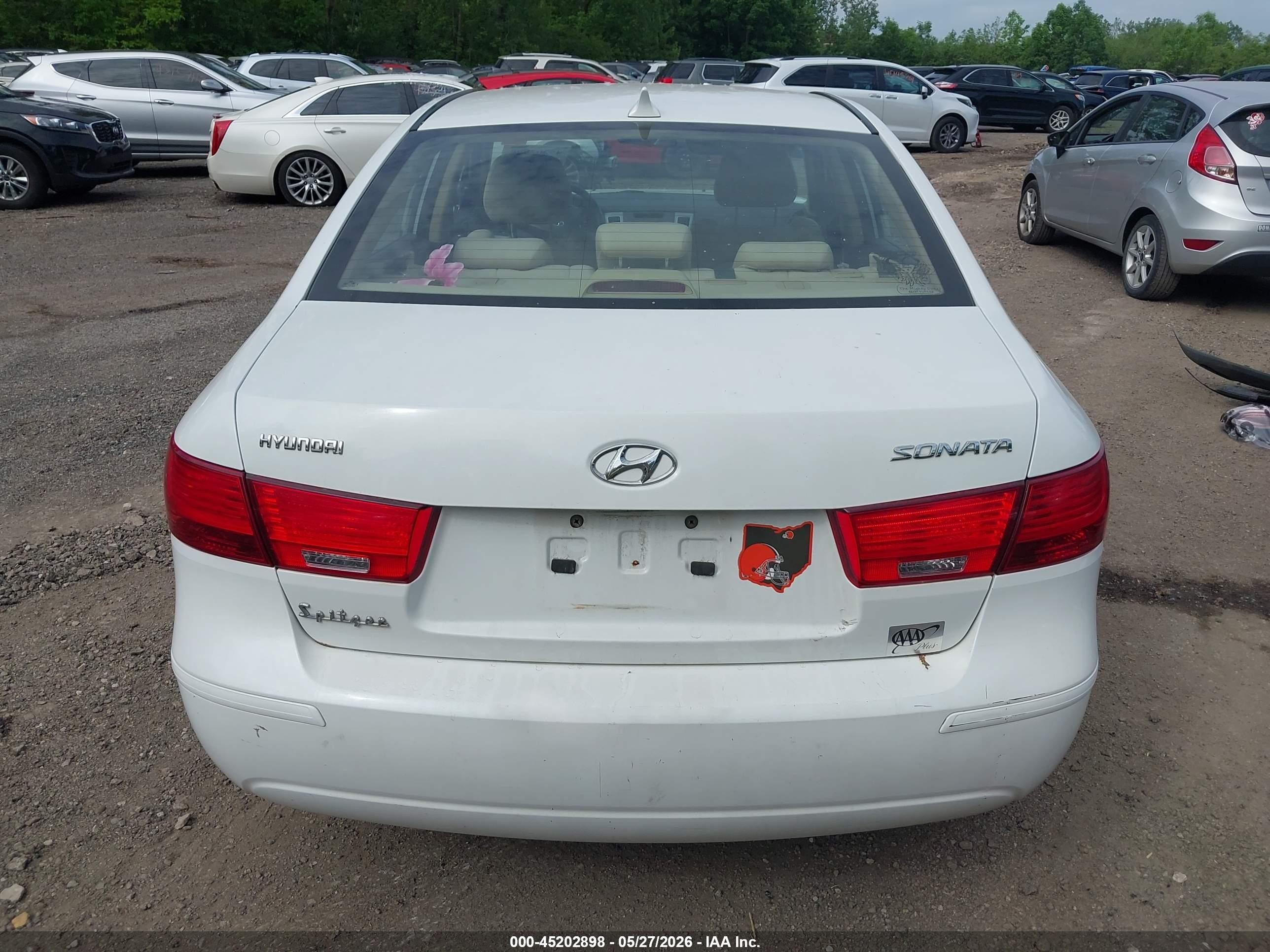 2009 Hyundai Sonata Gls White vin: 5NPET46C19H532931