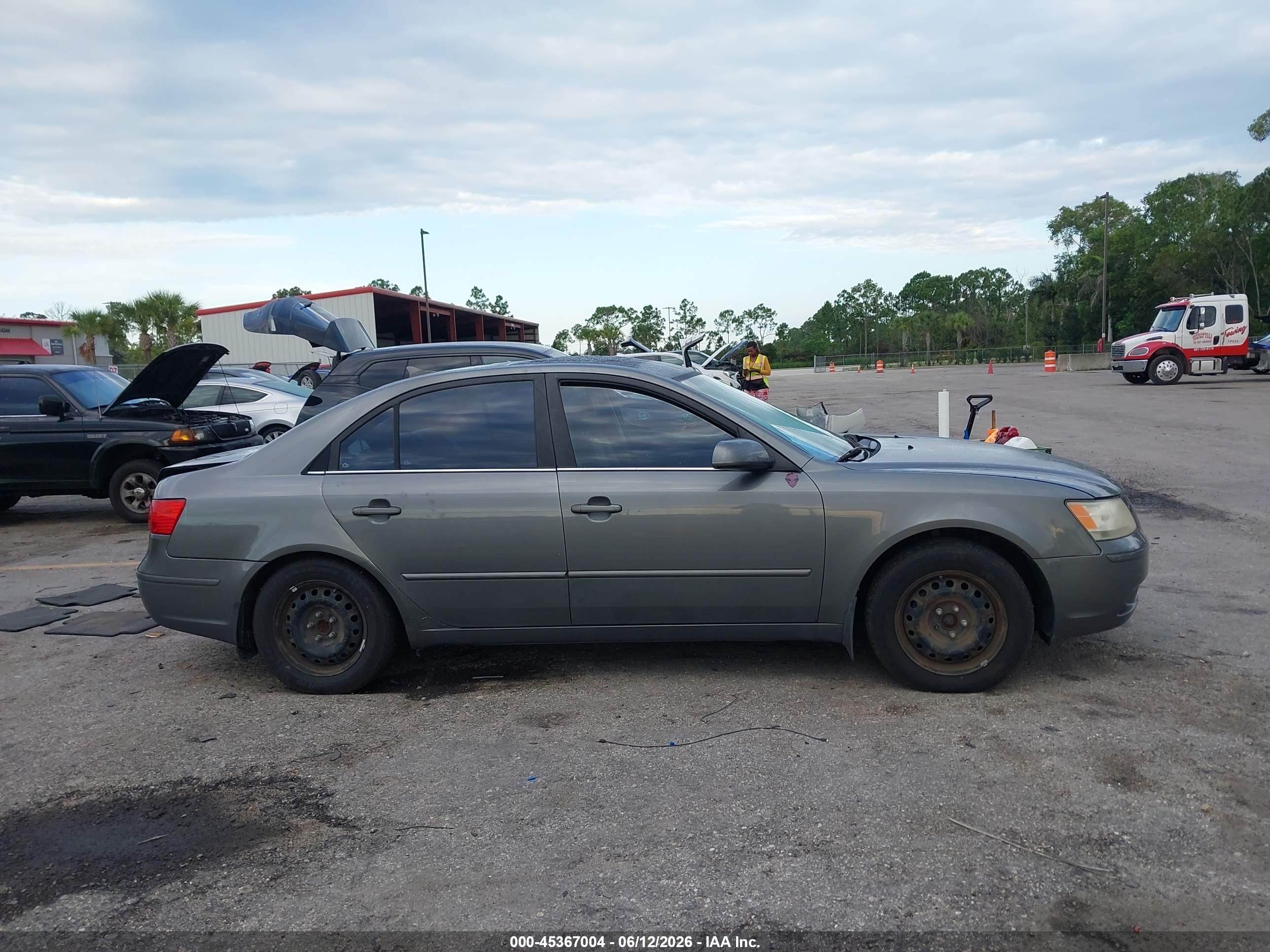 2009 Hyundai Sonata Gls Gray vin: 5NPET46C19H538714