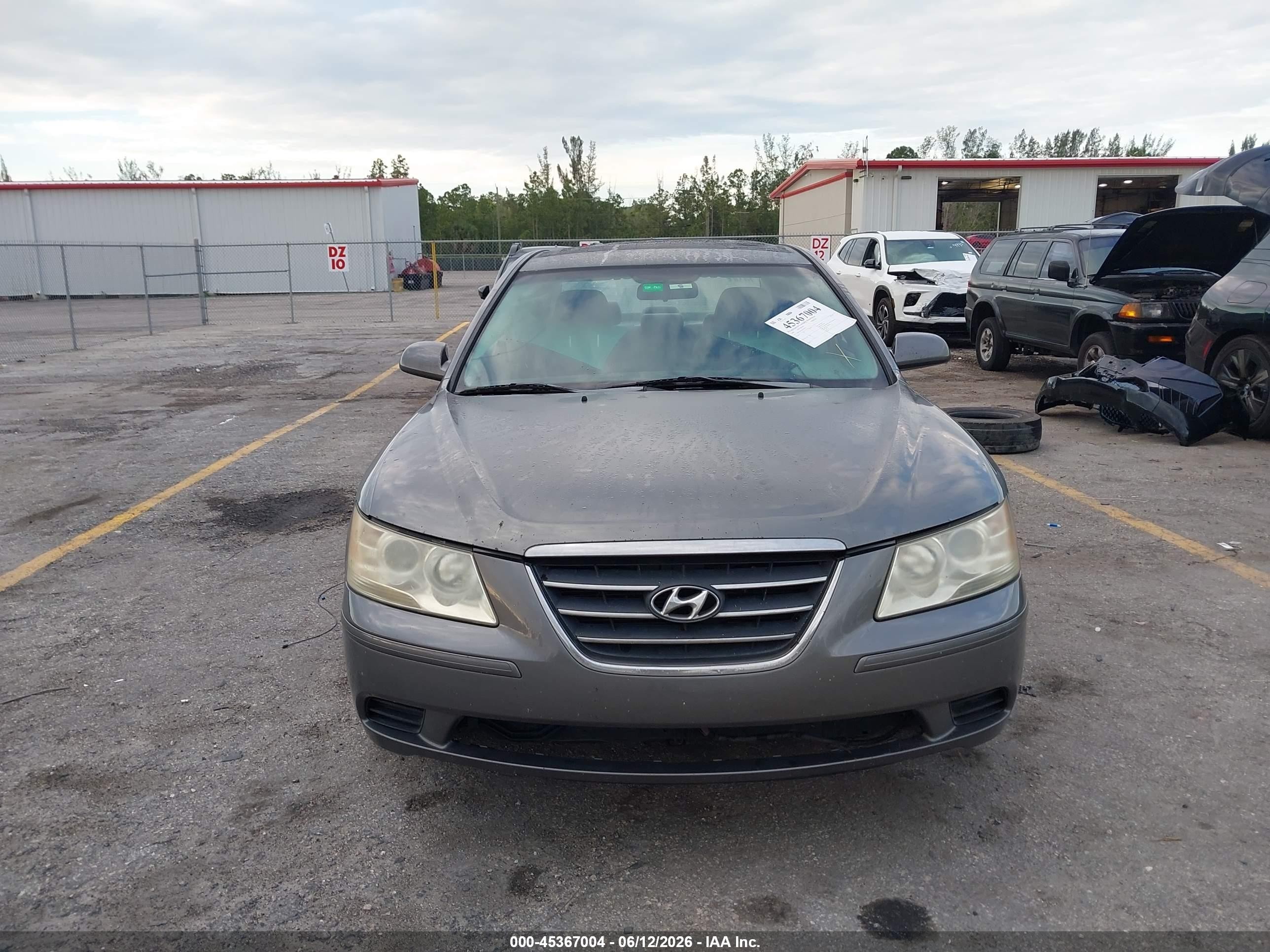 2009 Hyundai Sonata Gls Gray vin: 5NPET46C19H538714