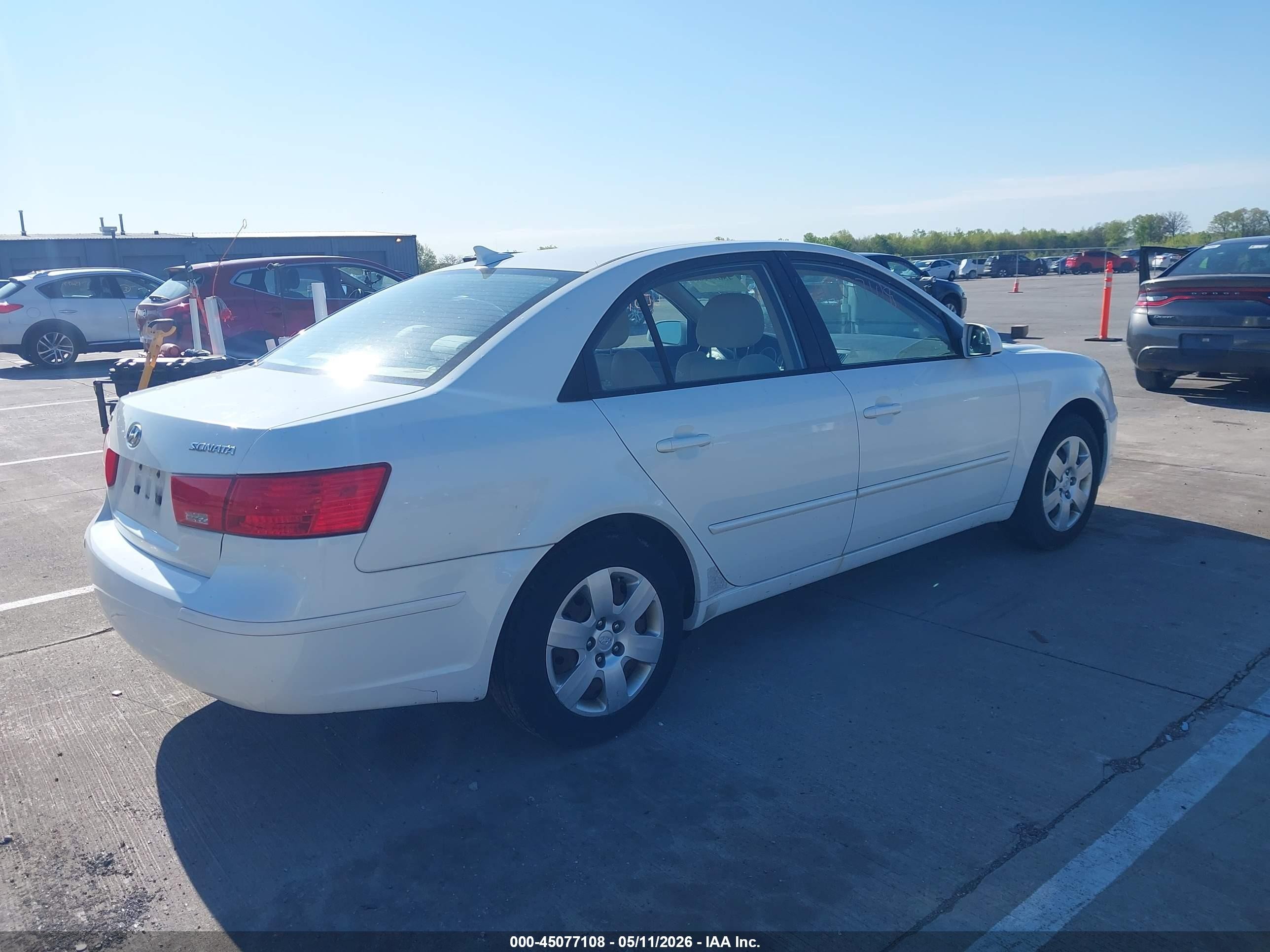 2009 Hyundai Sonata Gls White vin: 5NPET46C19H554931