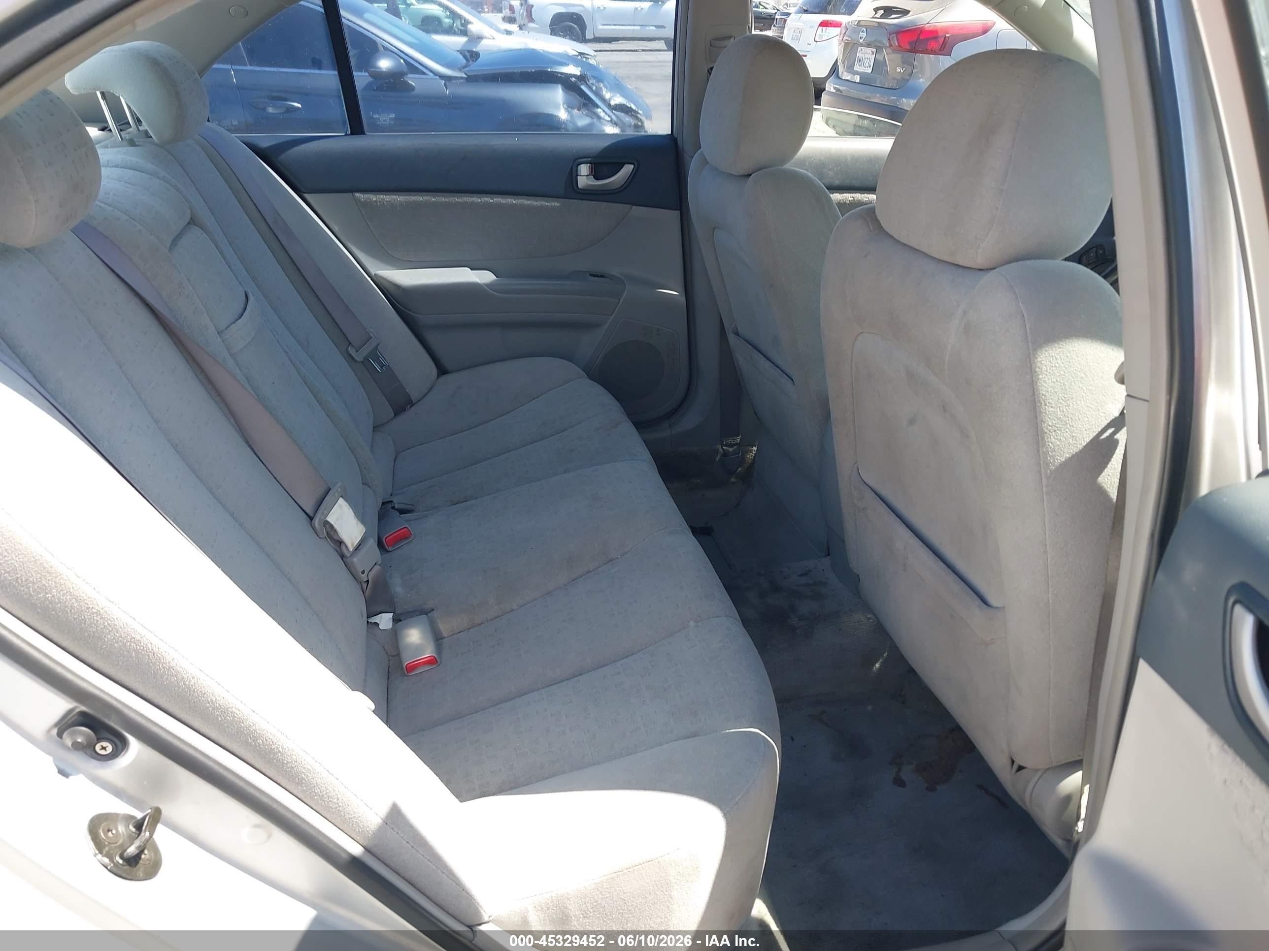 2007 Hyundai Sonata Gls Silver vin: 5NPET46C27H247605