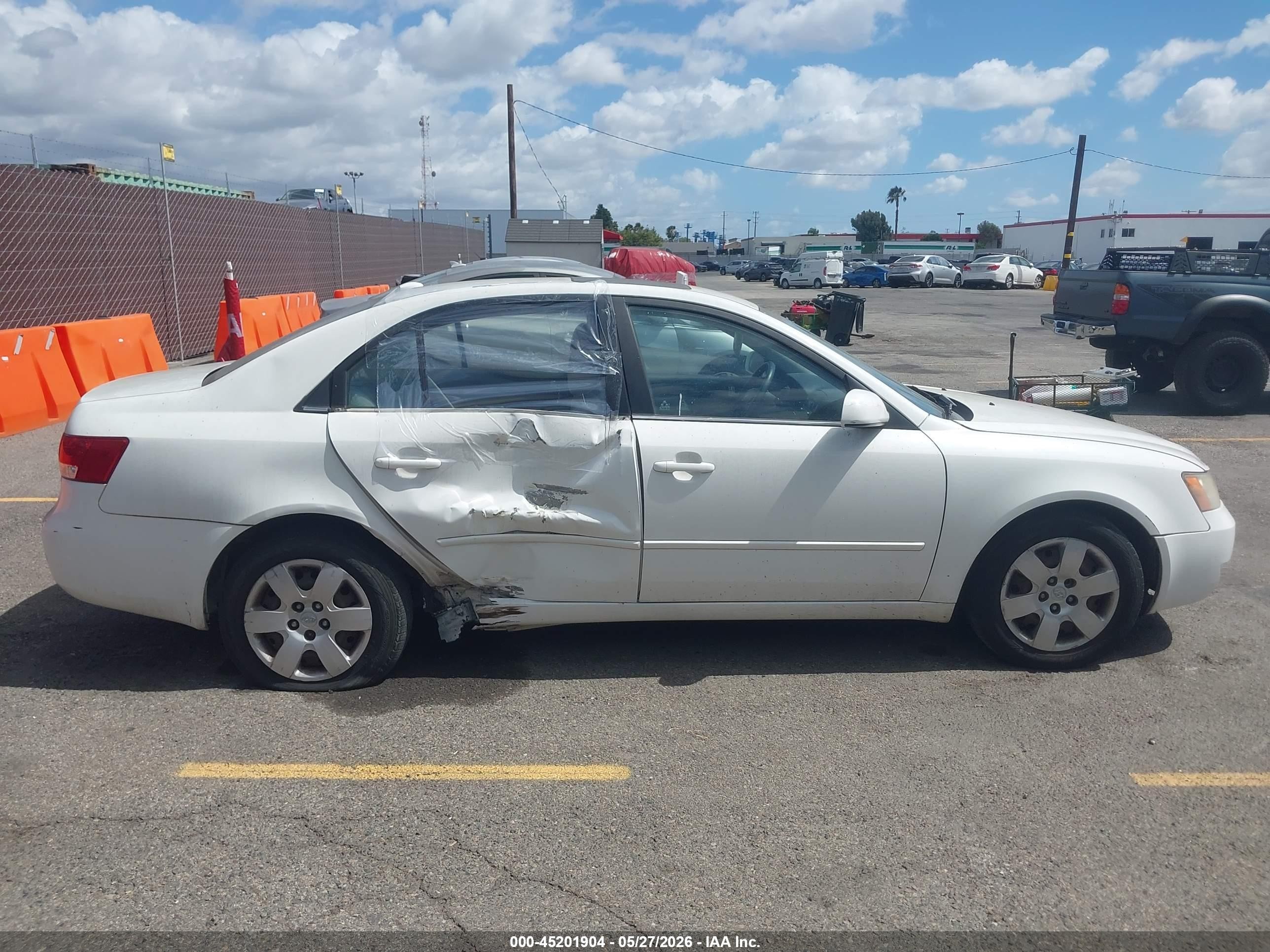 2008 Hyundai Sonata Gls White vin: 5NPET46C28H340190