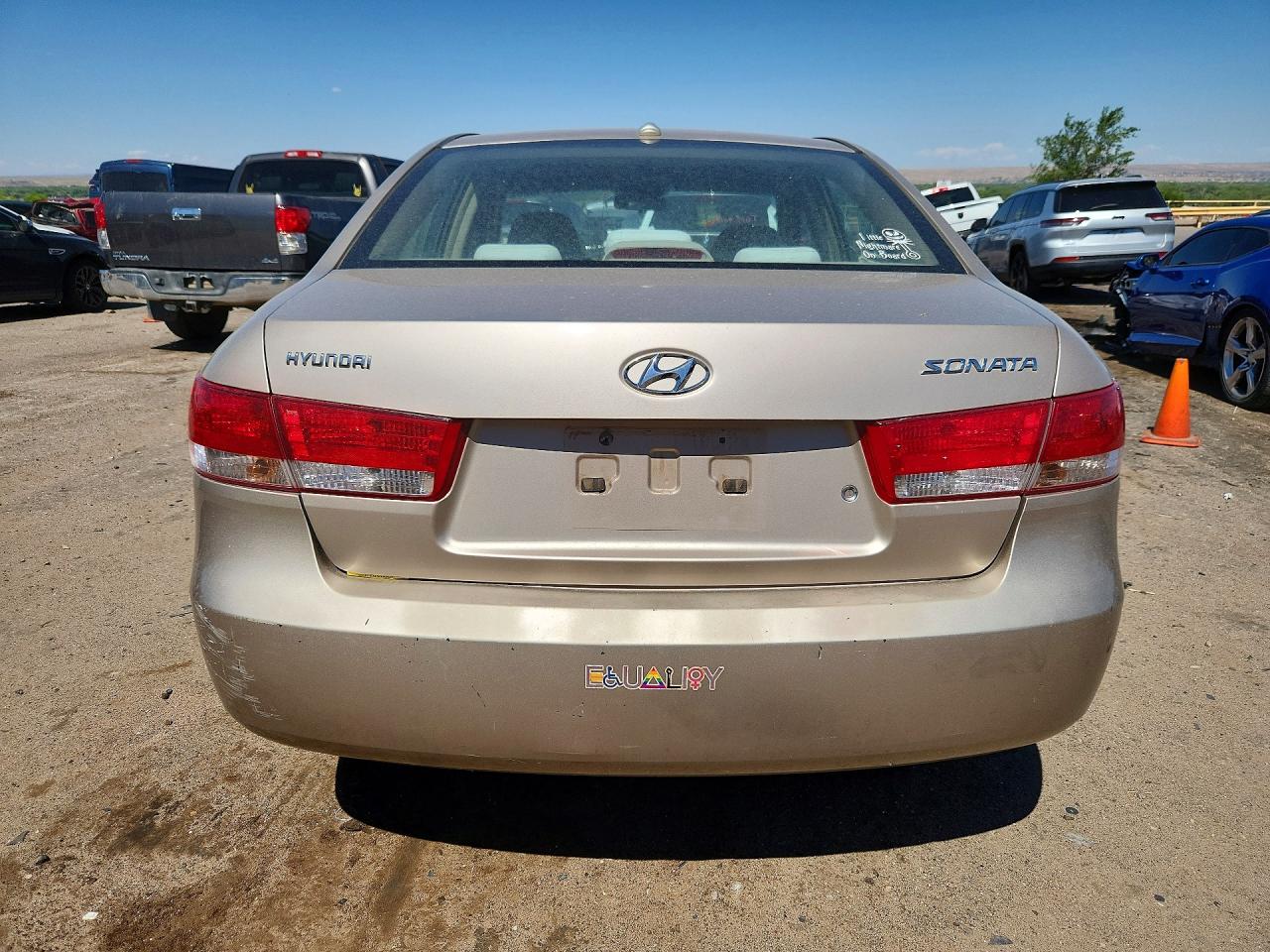 2008 Hyundai Sonata Gls Gold vin: 5NPET46C28H393150