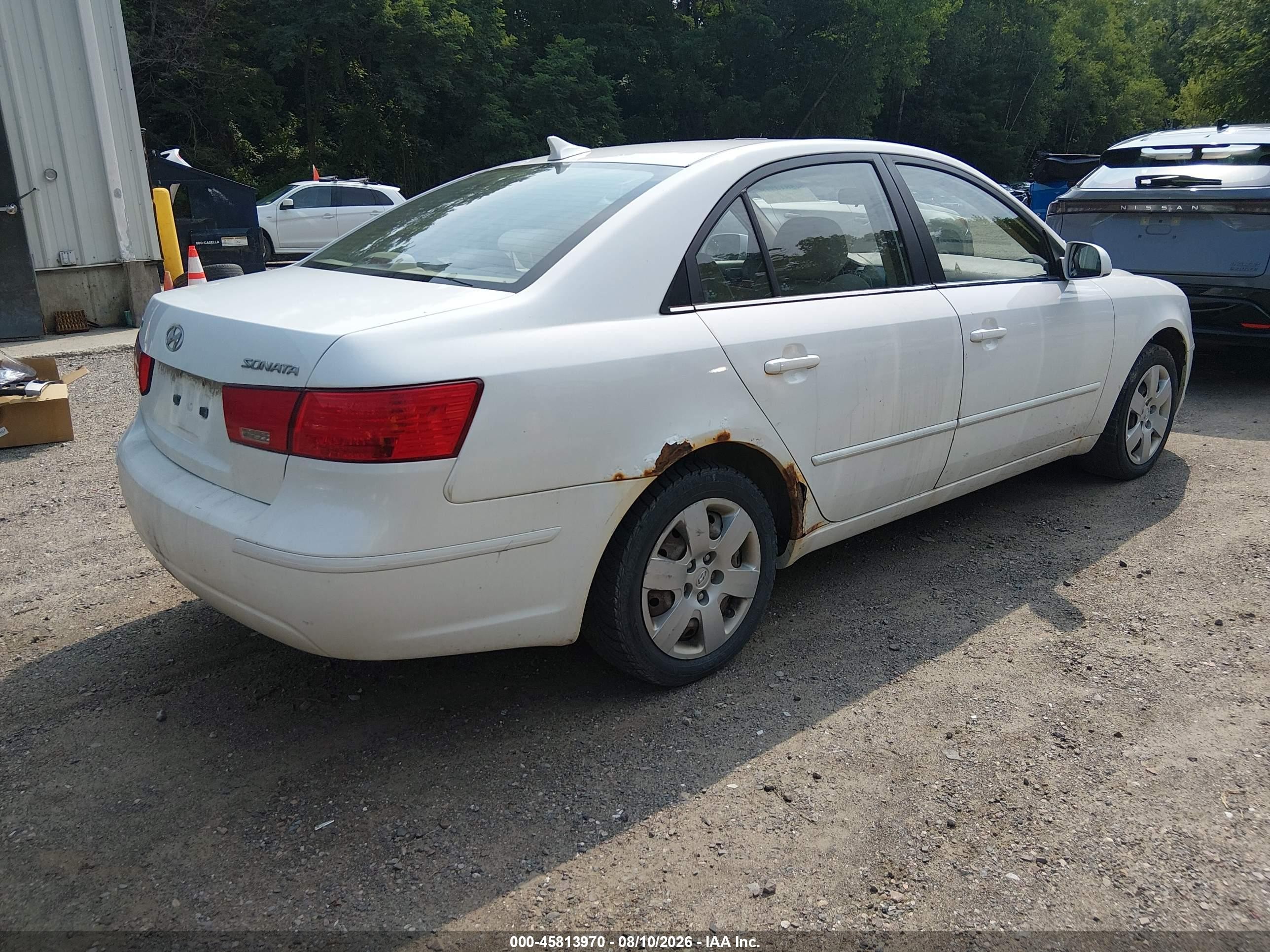 2009 Hyundai Sonata Gls White vin: 5NPET46C29H460654