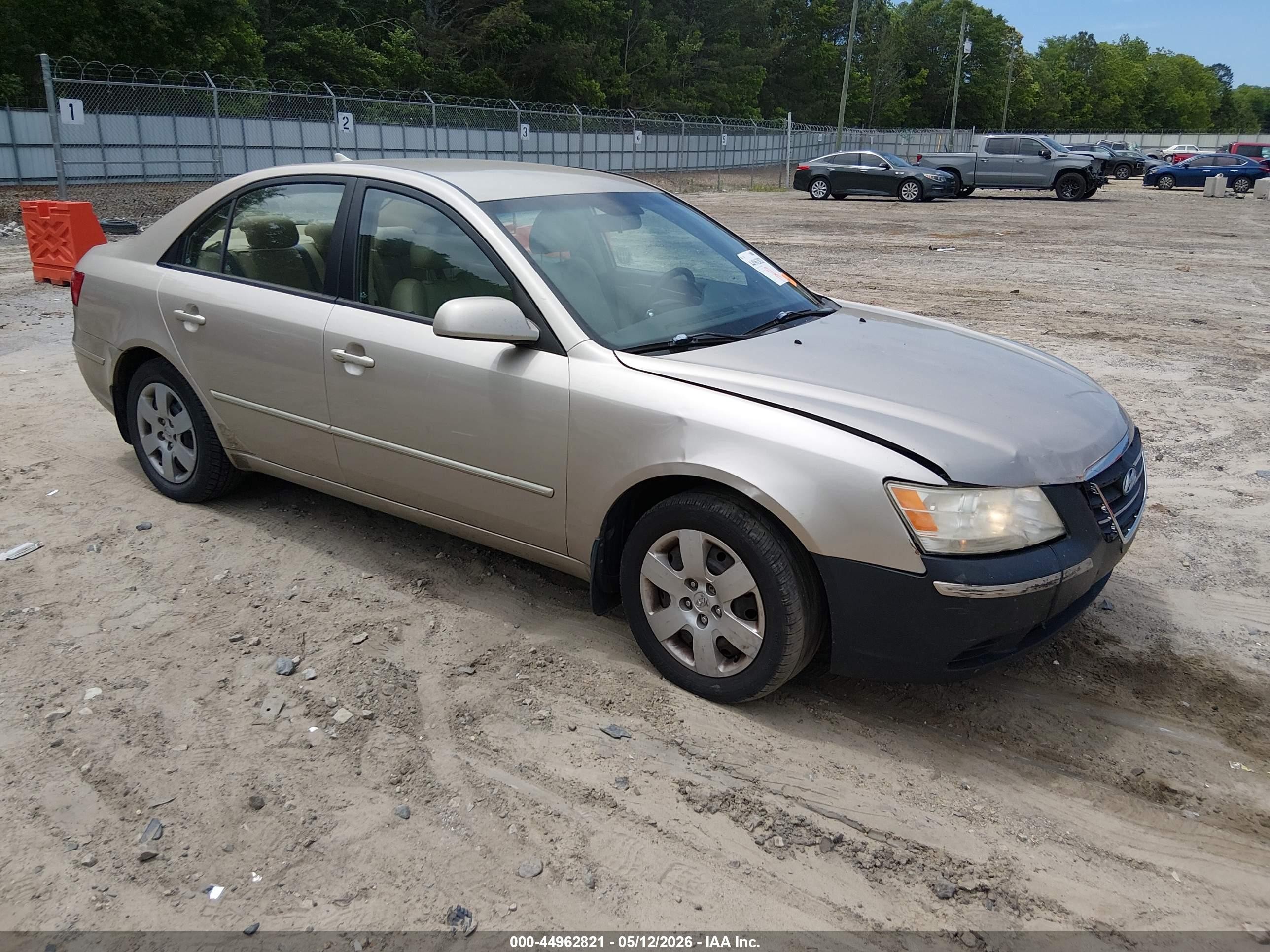2009 Hyundai Sonata Gls Gold vin: 5NPET46C29H507603