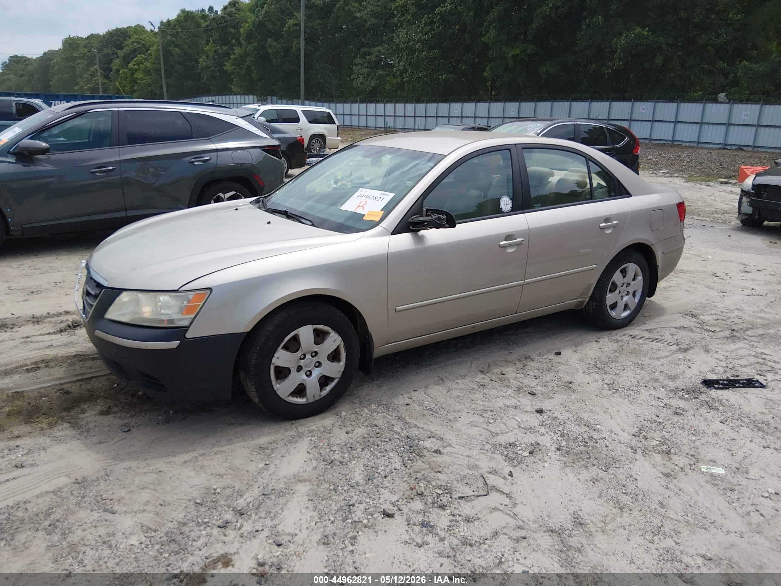 2009 Hyundai Sonata Gls Gold vin: 5NPET46C29H507603