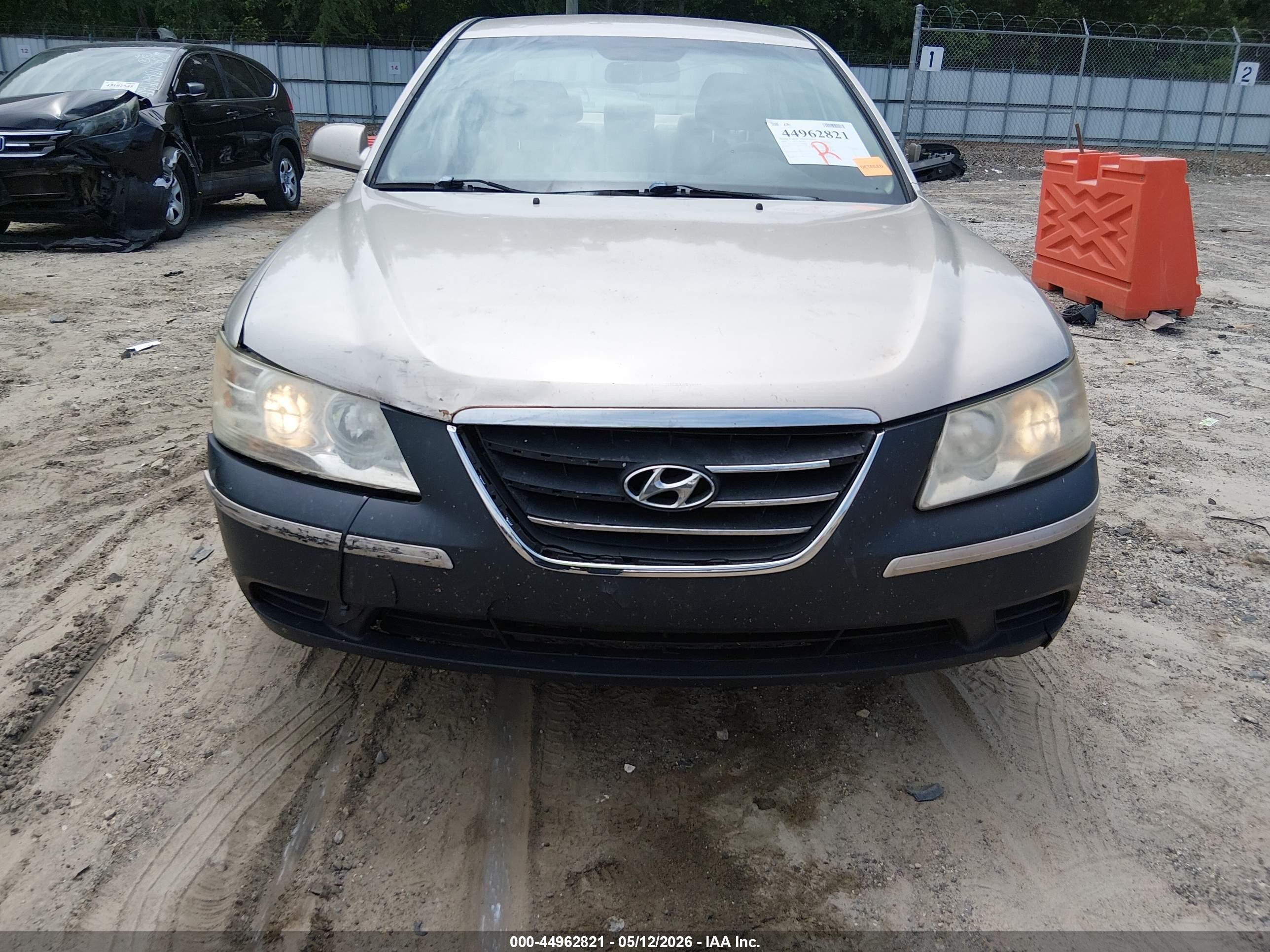 2009 Hyundai Sonata Gls Gold vin: 5NPET46C29H507603