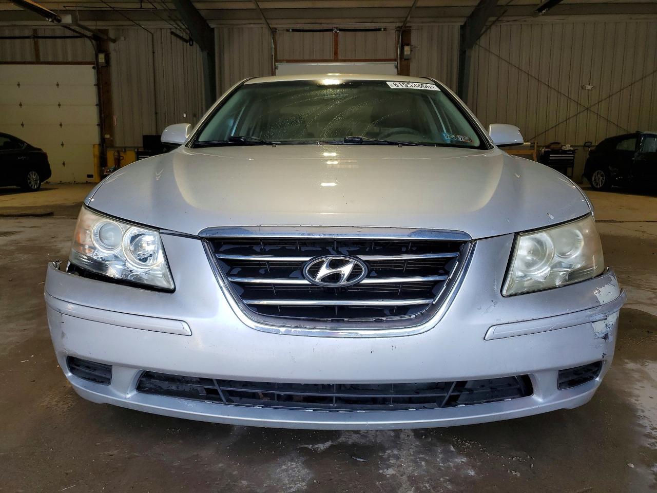 2009 Hyundai Sonata Gls Silver vin: 5NPET46C29H523946