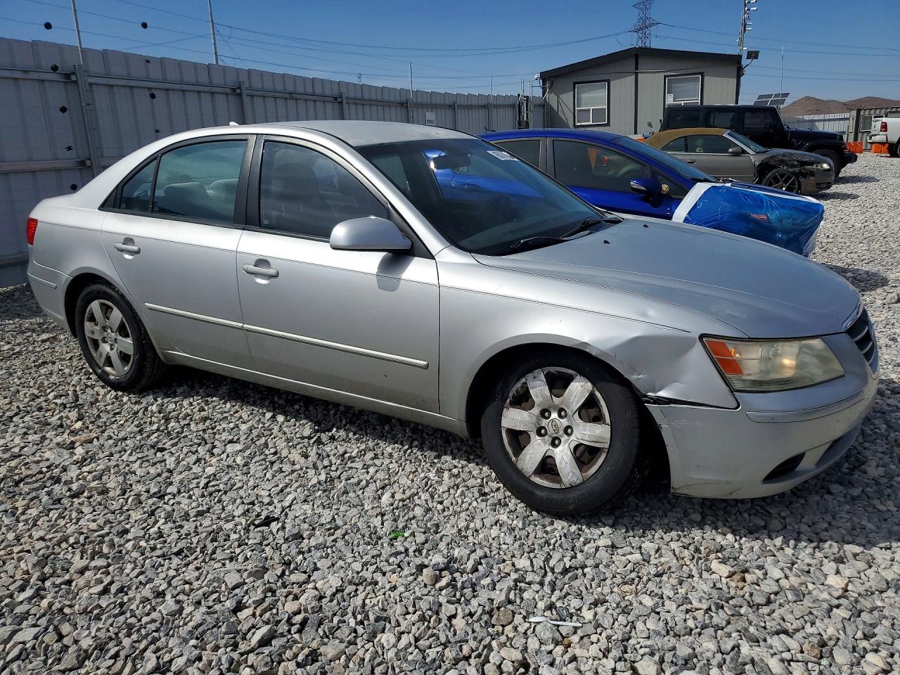 2009 Hyundai Sonata Gls Silver vin: 5NPET46C29H544473