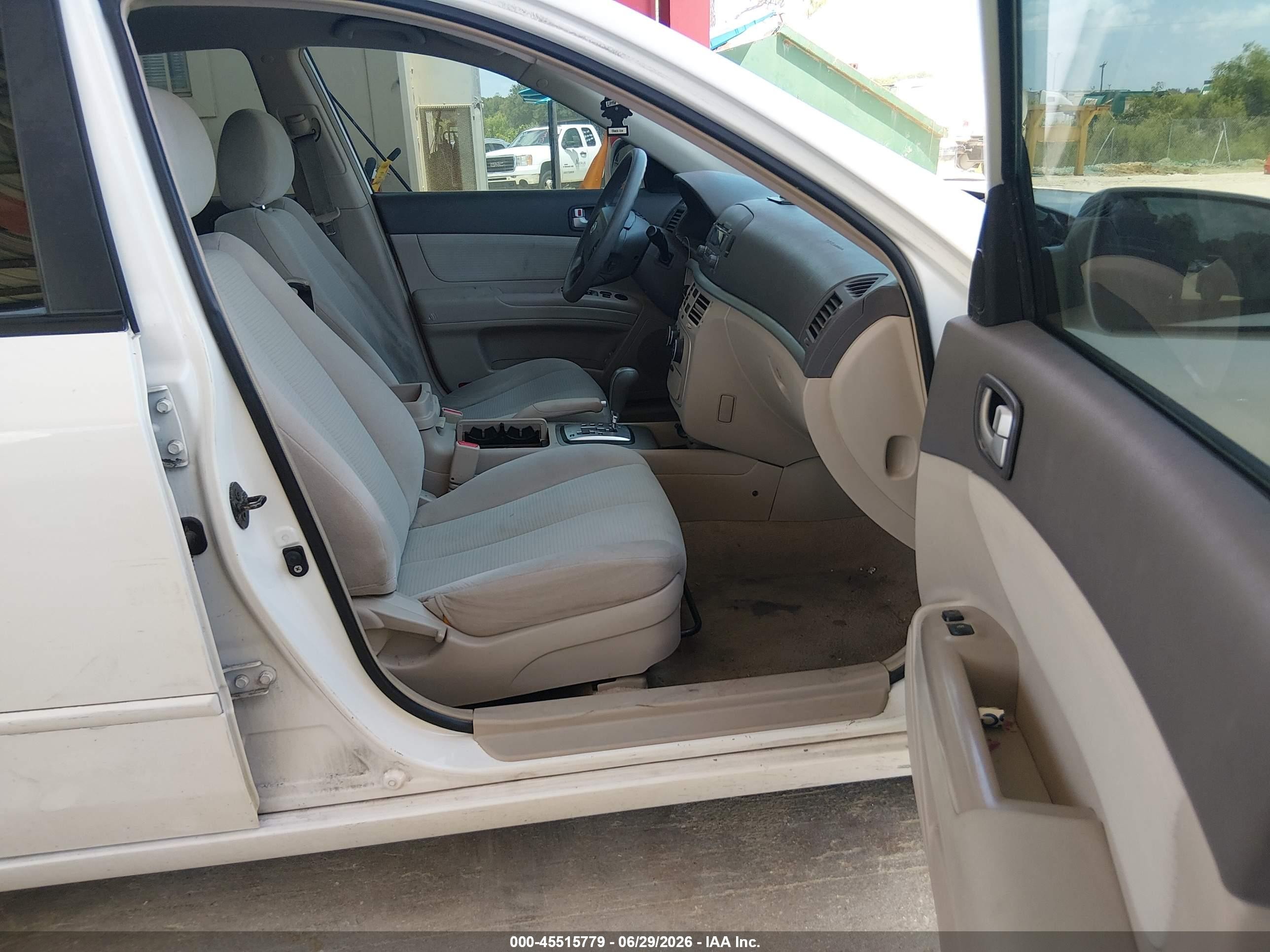 2008 Hyundai Sonata Gls White vin: 5NPET46C38H344510
