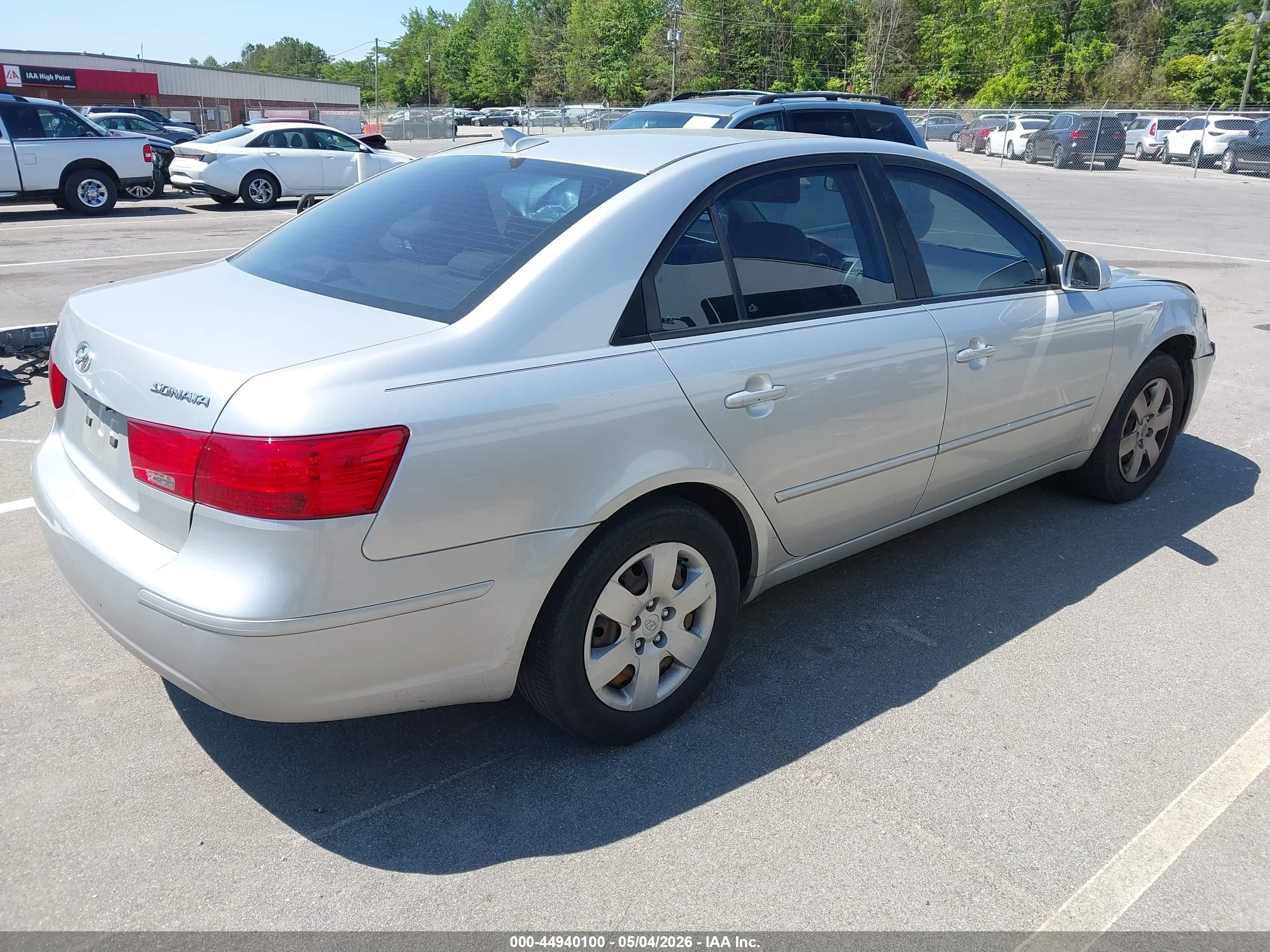 2009 Hyundai Sonata Gls Серебряный vin: 5NPET46C39H506721