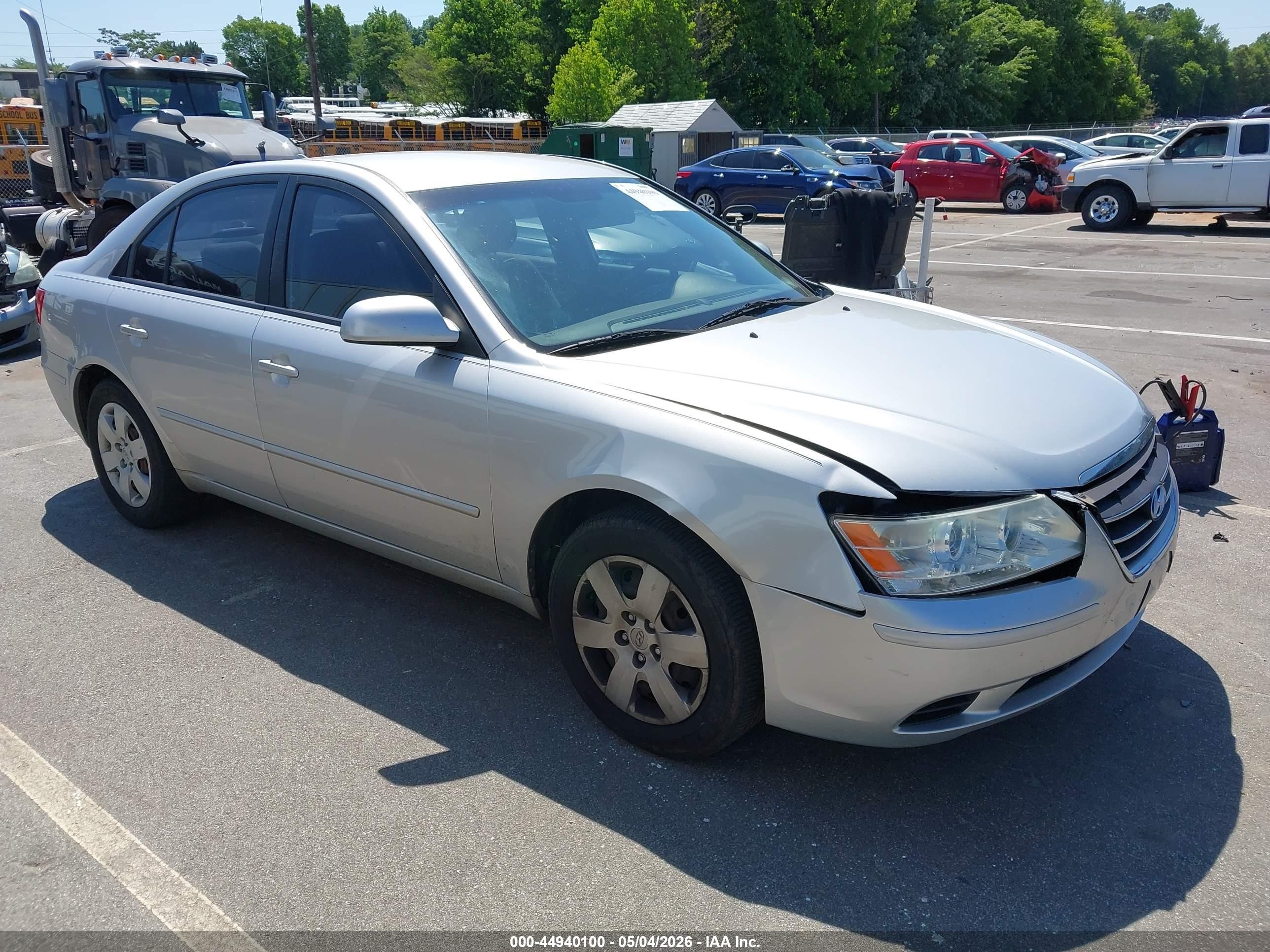 2009 Hyundai Sonata Gls Серебряный vin: 5NPET46C39H506721