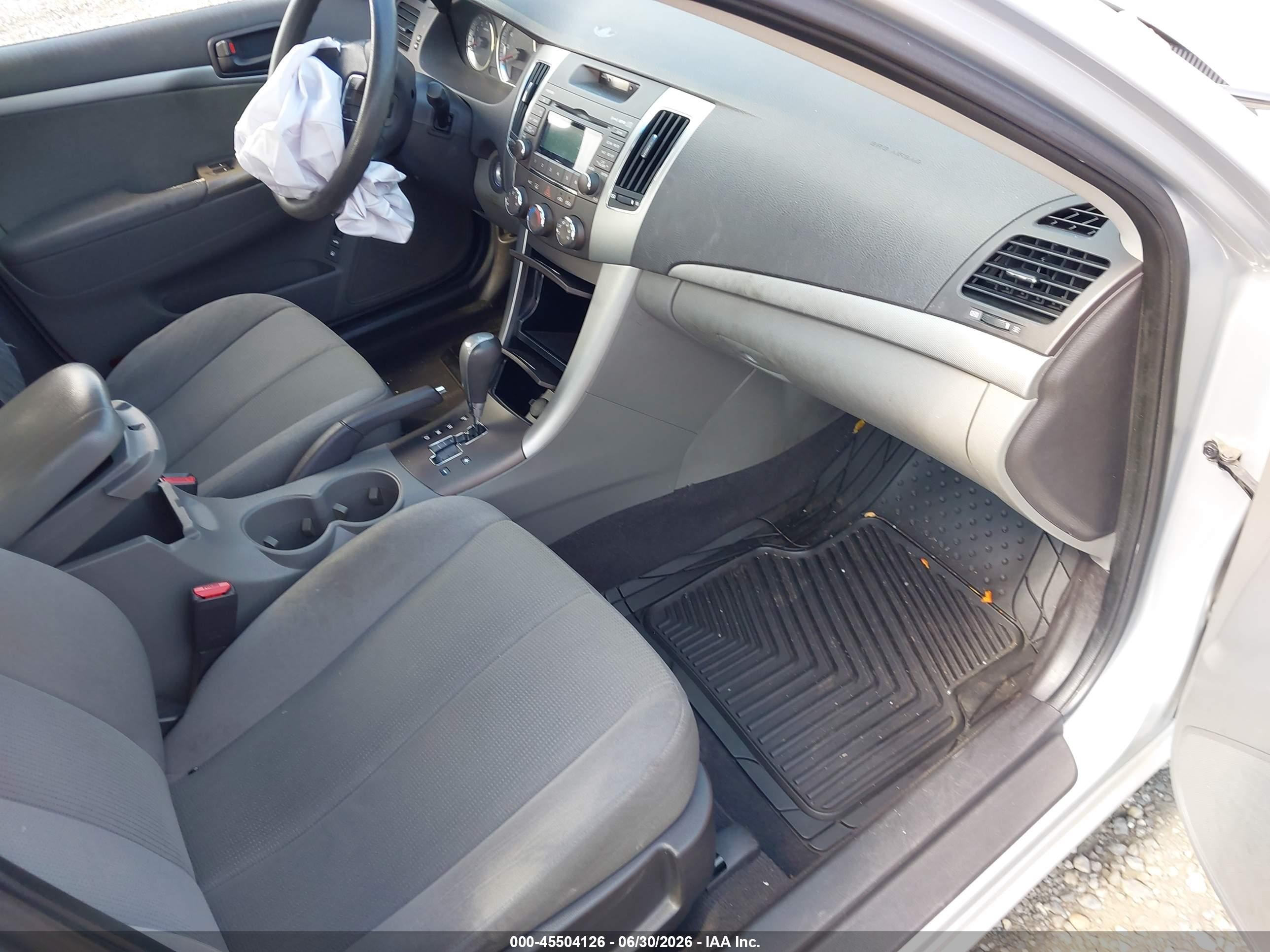 2009 Hyundai Sonata Gls Silver vin: 5NPET46C39H562447