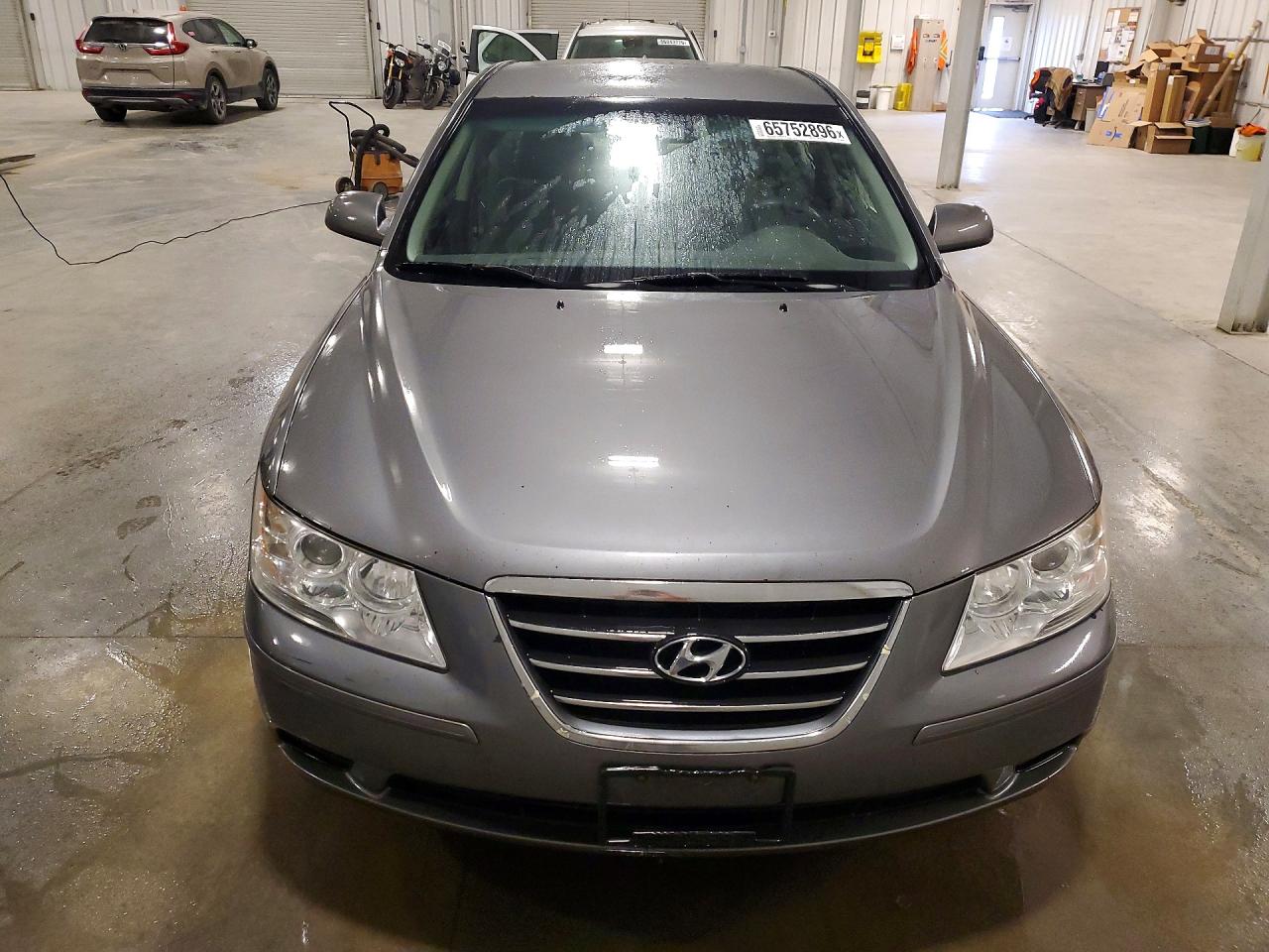 2009 Hyundai Sonata Gls Gray vin: 5NPET46C39H569902