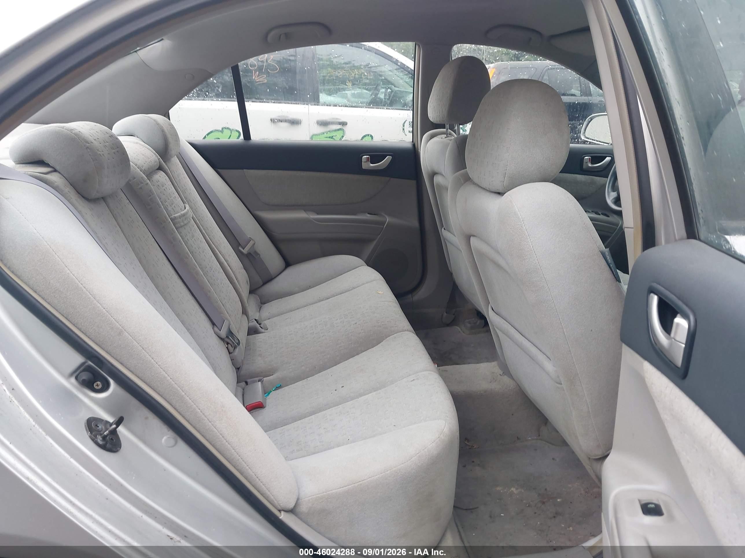2007 Hyundai Sonata Gls Silver vin: 5NPET46C47H254314