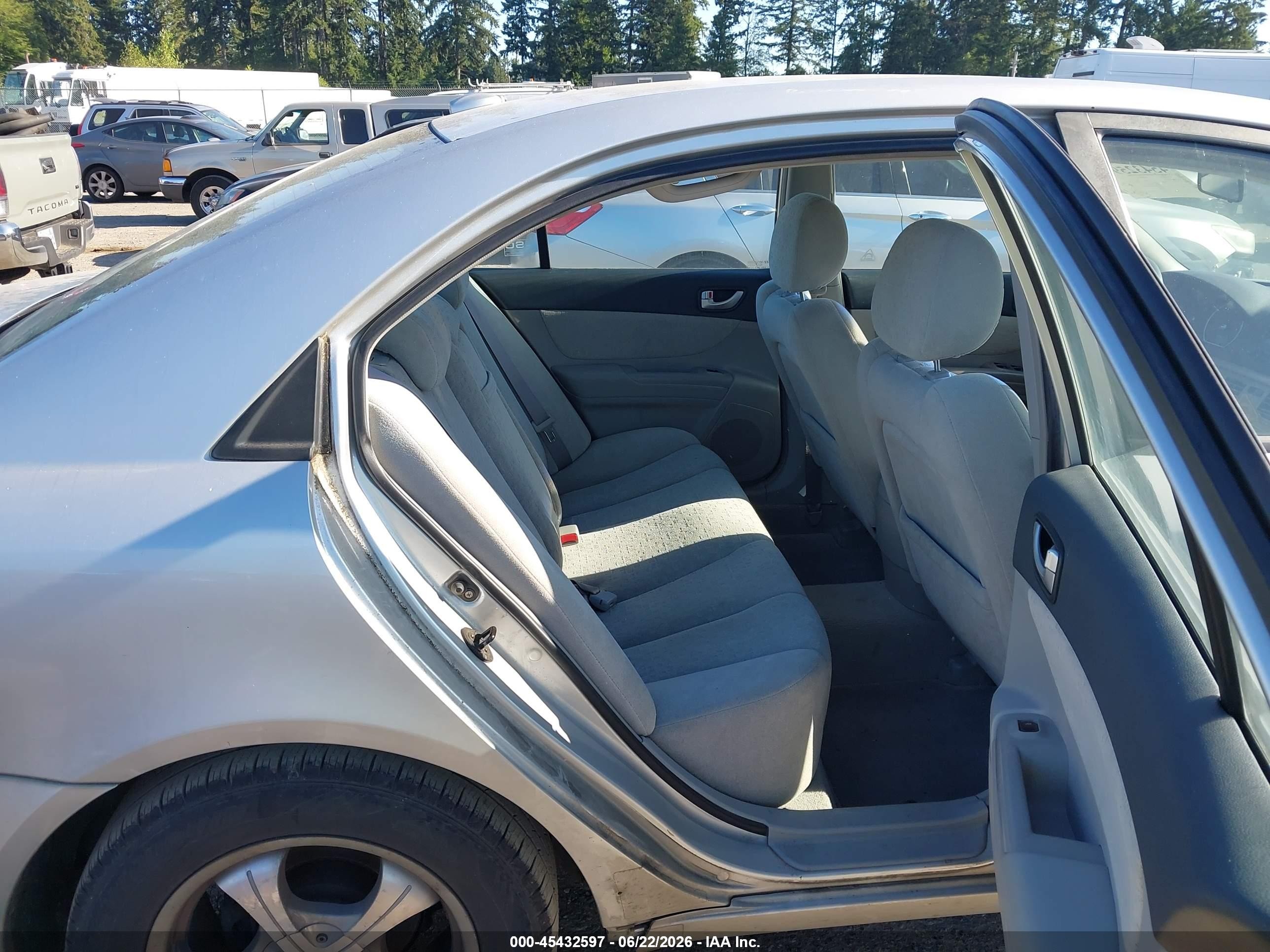 2007 Hyundai Sonata Gls/gls W/xm Silver vin: 5NPET46C47H263000