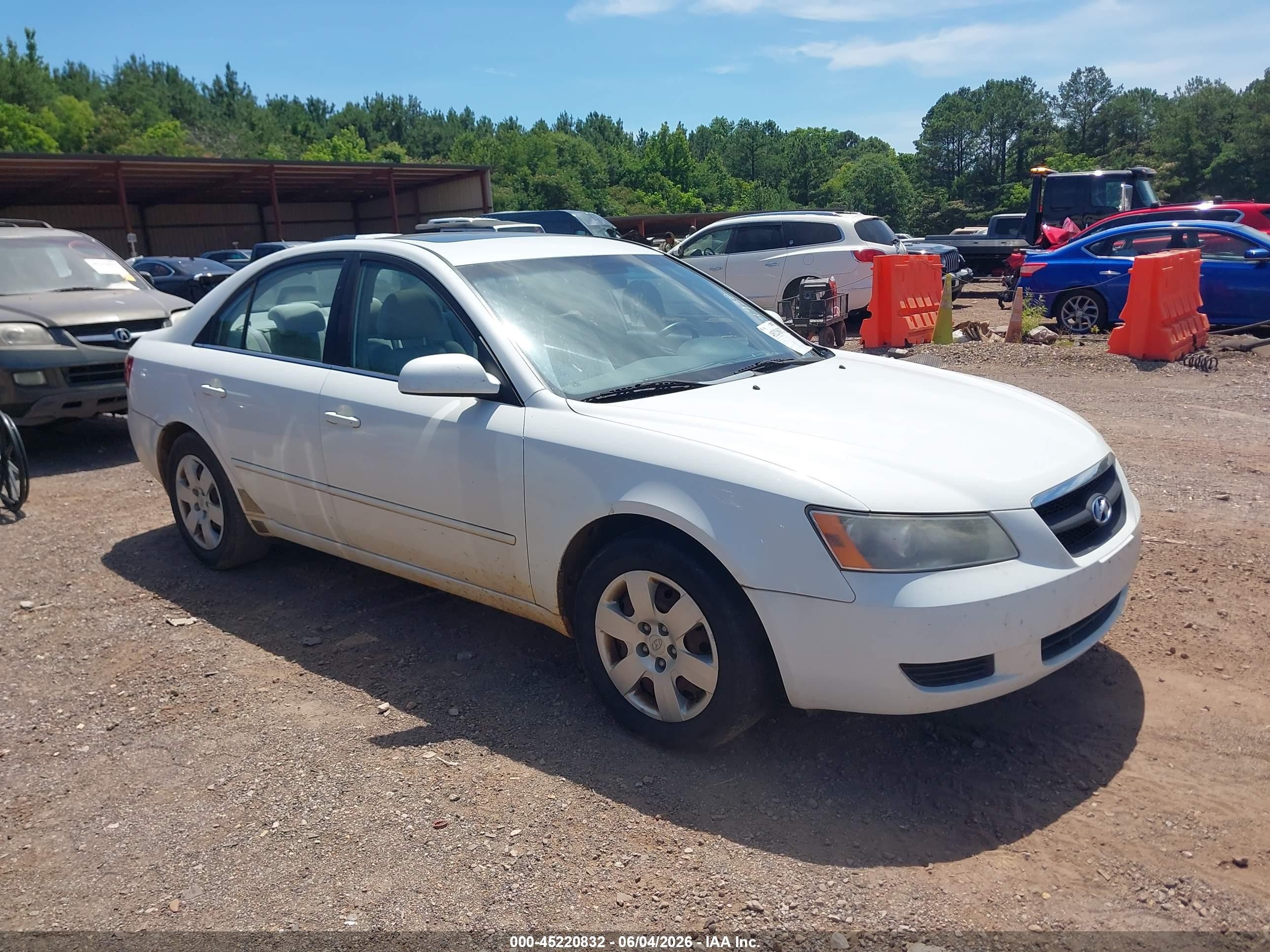 2008 Hyundai Sonata Gls White vin: 5NPET46C48H394932