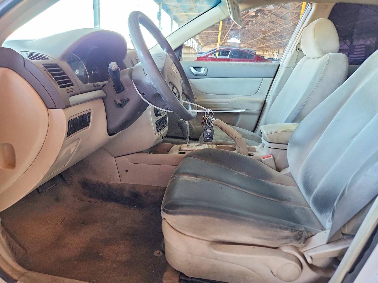 2008 Hyundai Sonata Gls White vin: 5NPET46C48H398172