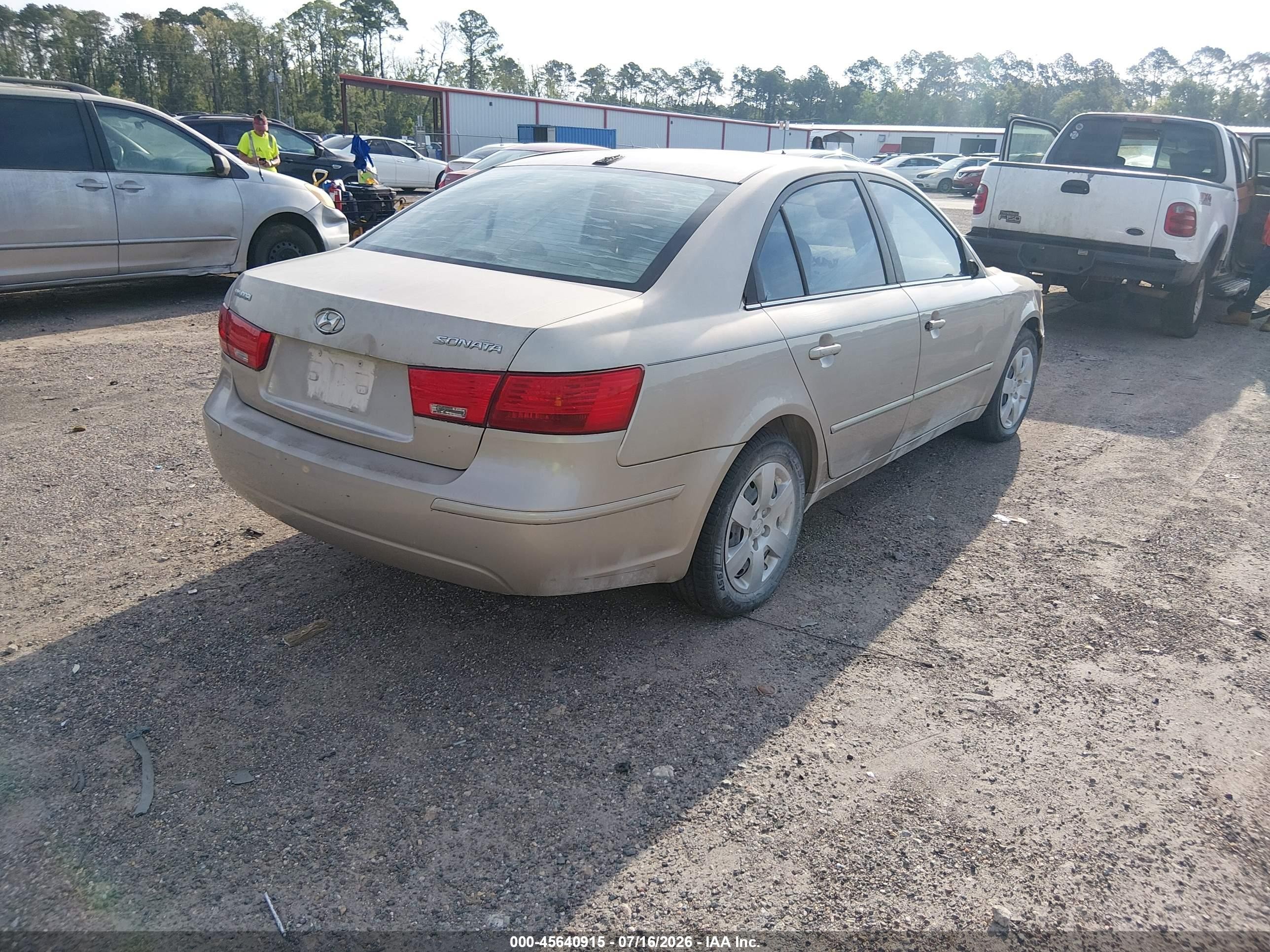 2009 Hyundai Sonata Gls Beige vin: 5NPET46C49H435142
