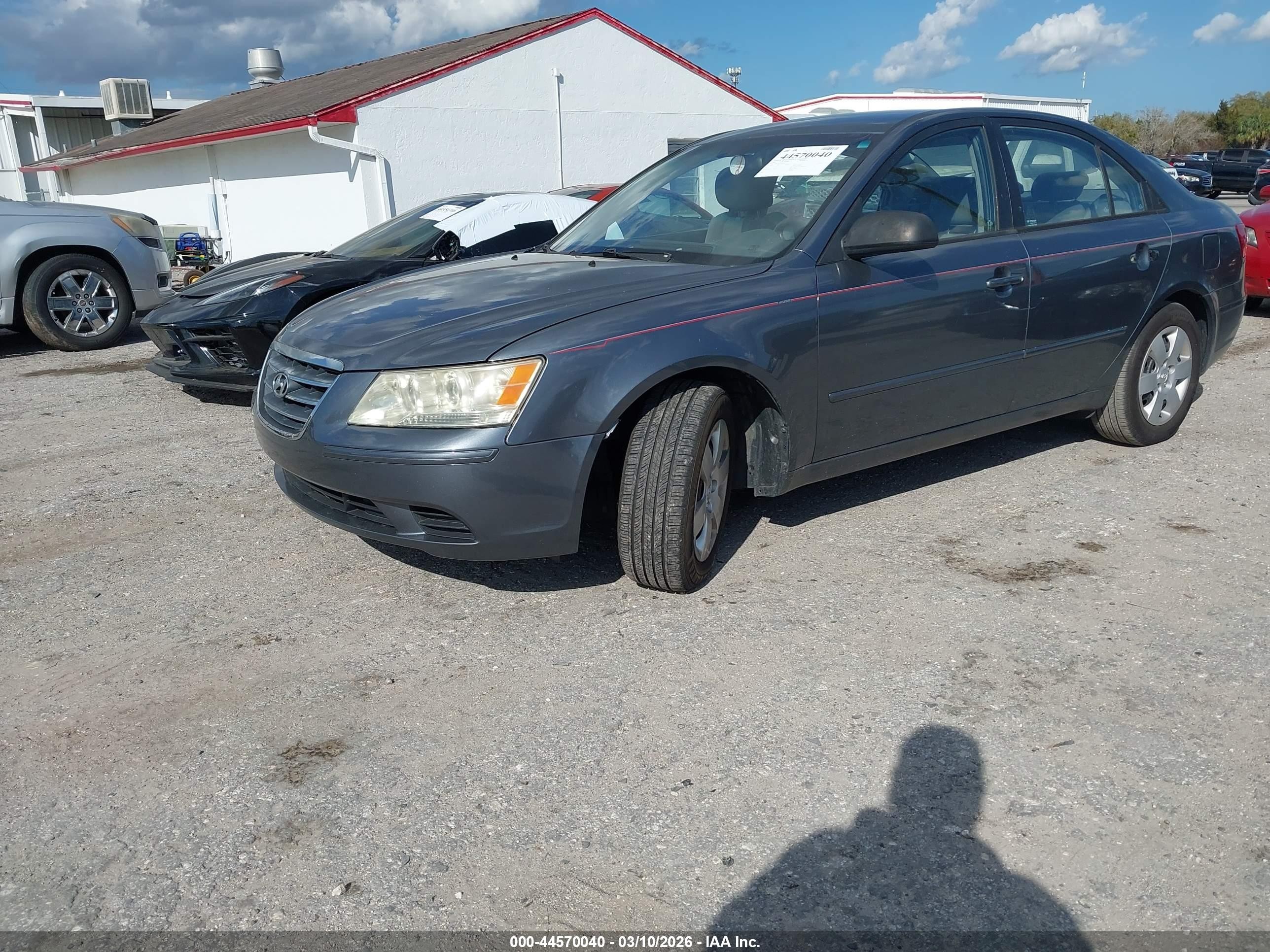 2009 Hyundai Sonata Gls Purple vin: 5NPET46C49H460137