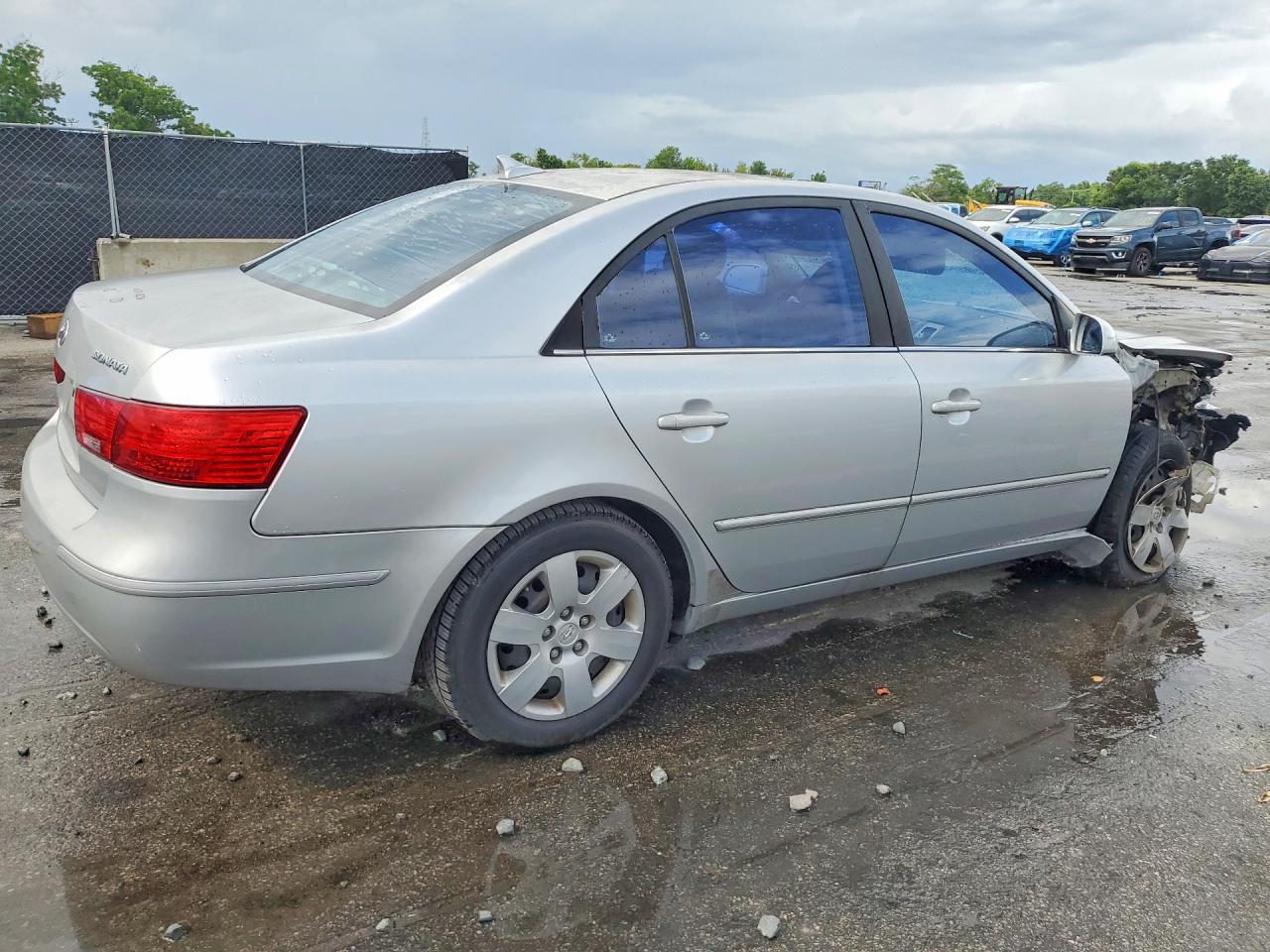 2009 Hyundai Sonata Gls Silver vin: 5NPET46C49H479092
