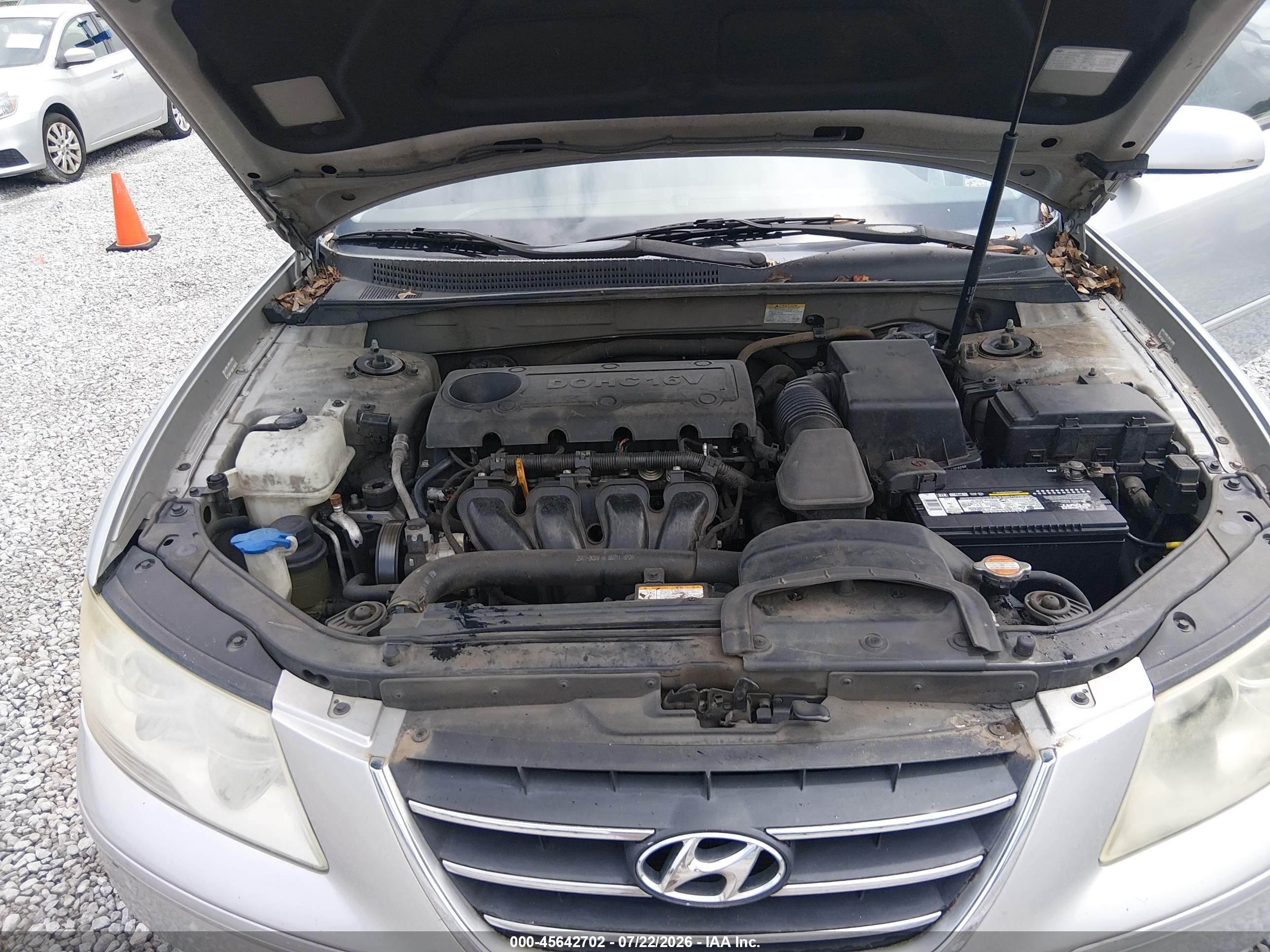 2009 Hyundai Sonata Gls Серебряный vin: 5NPET46C49H531126