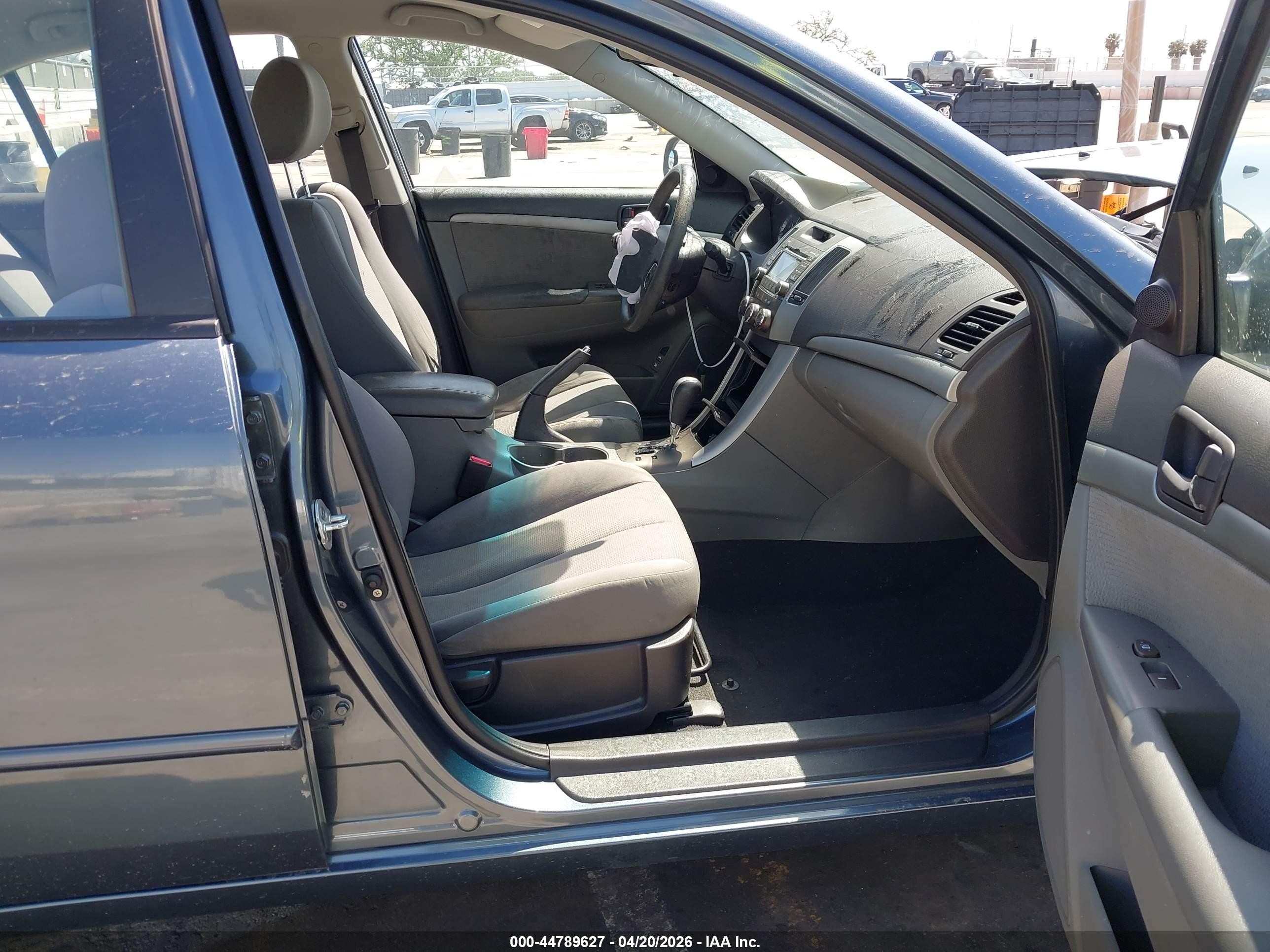 2009 Hyundai Sonata Gls Blue vin: 5NPET46C49H559539