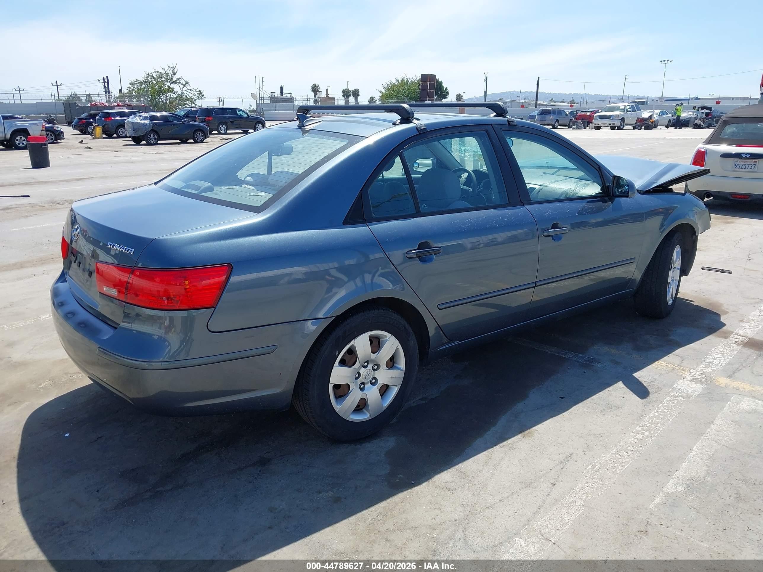 2009 Hyundai Sonata Gls Blue vin: 5NPET46C49H559539