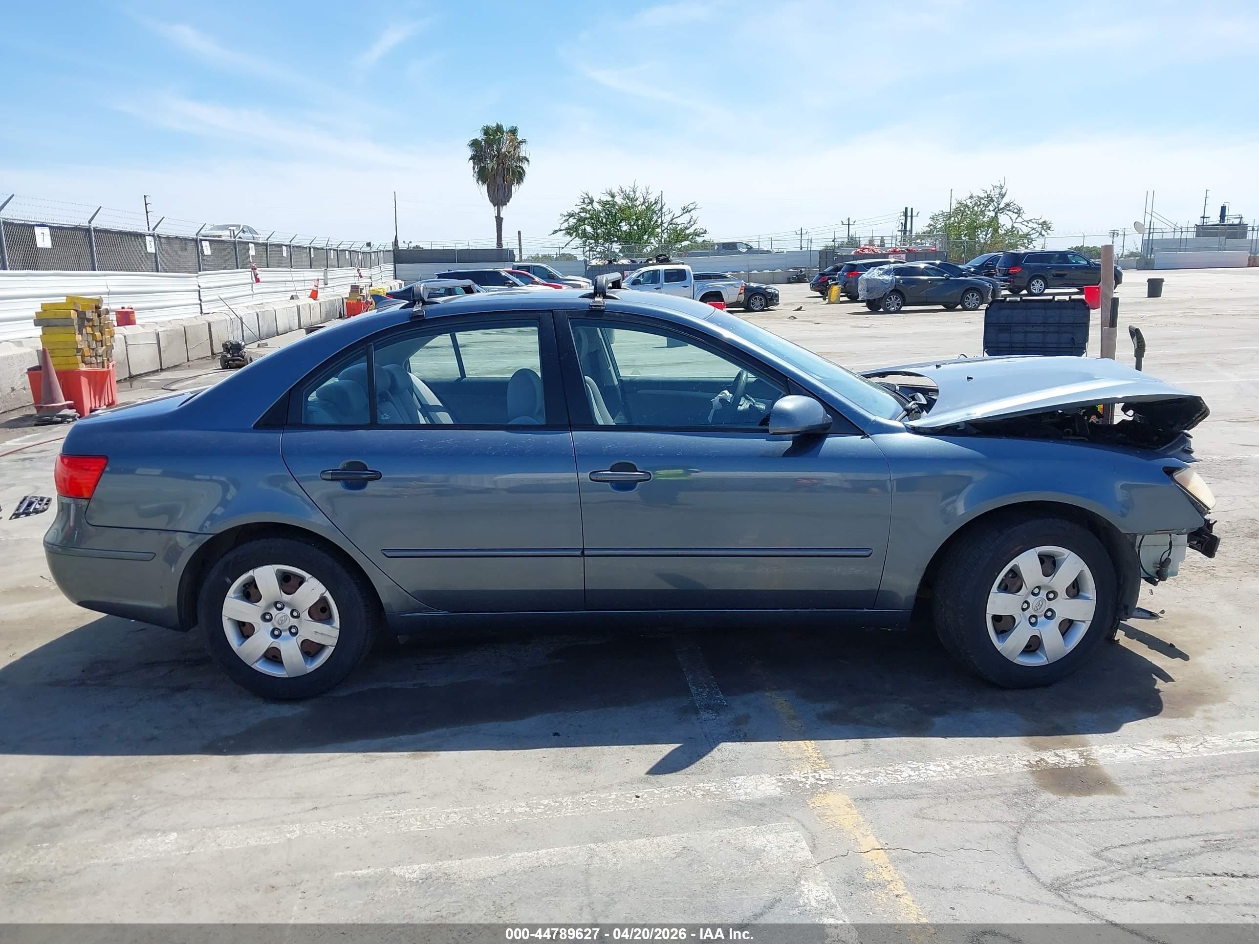 2009 Hyundai Sonata Gls Blue vin: 5NPET46C49H559539