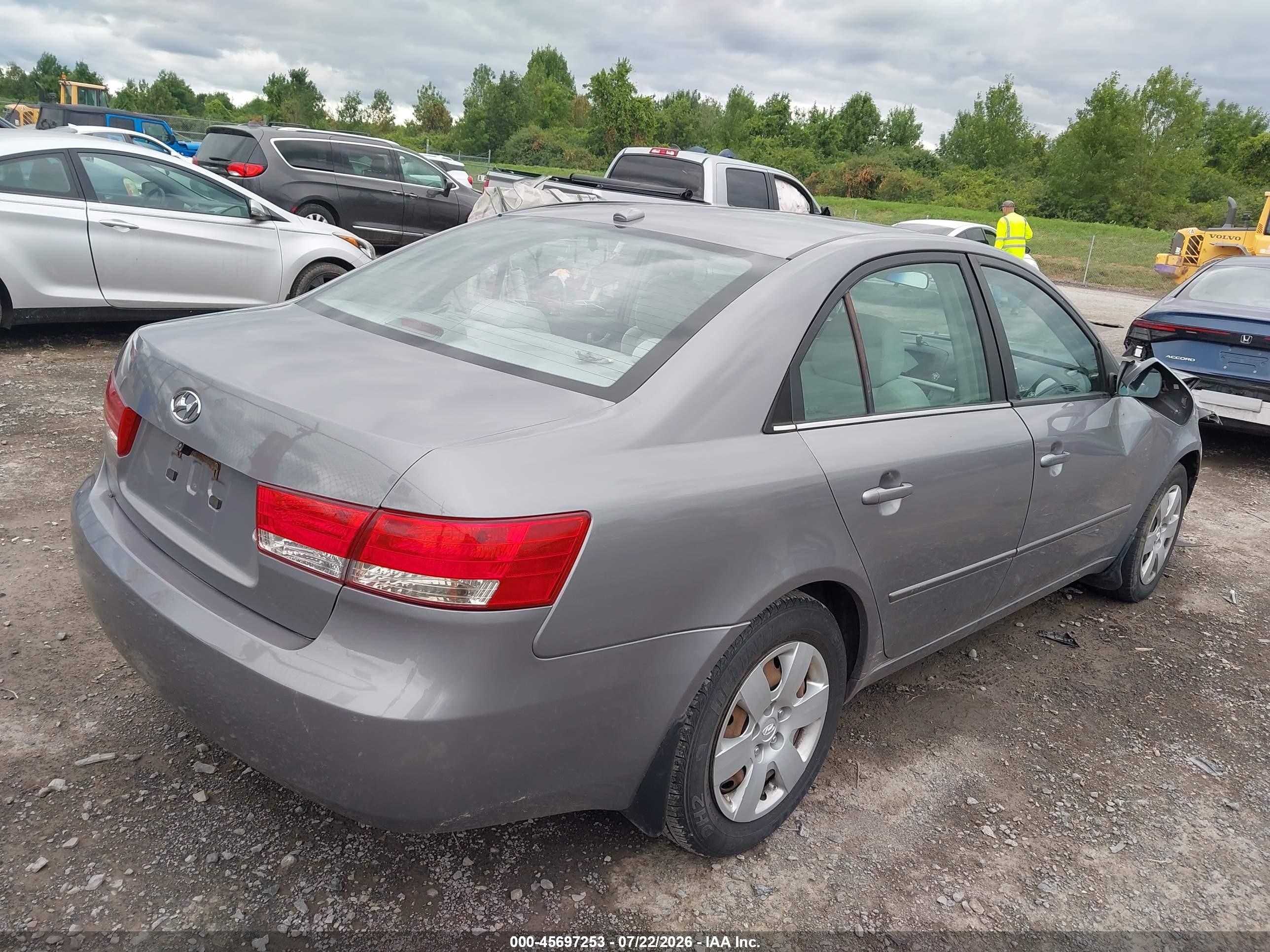 2007 Hyundai Sonata Gls/gls W/xm Silver vin: 5NPET46C57H269176