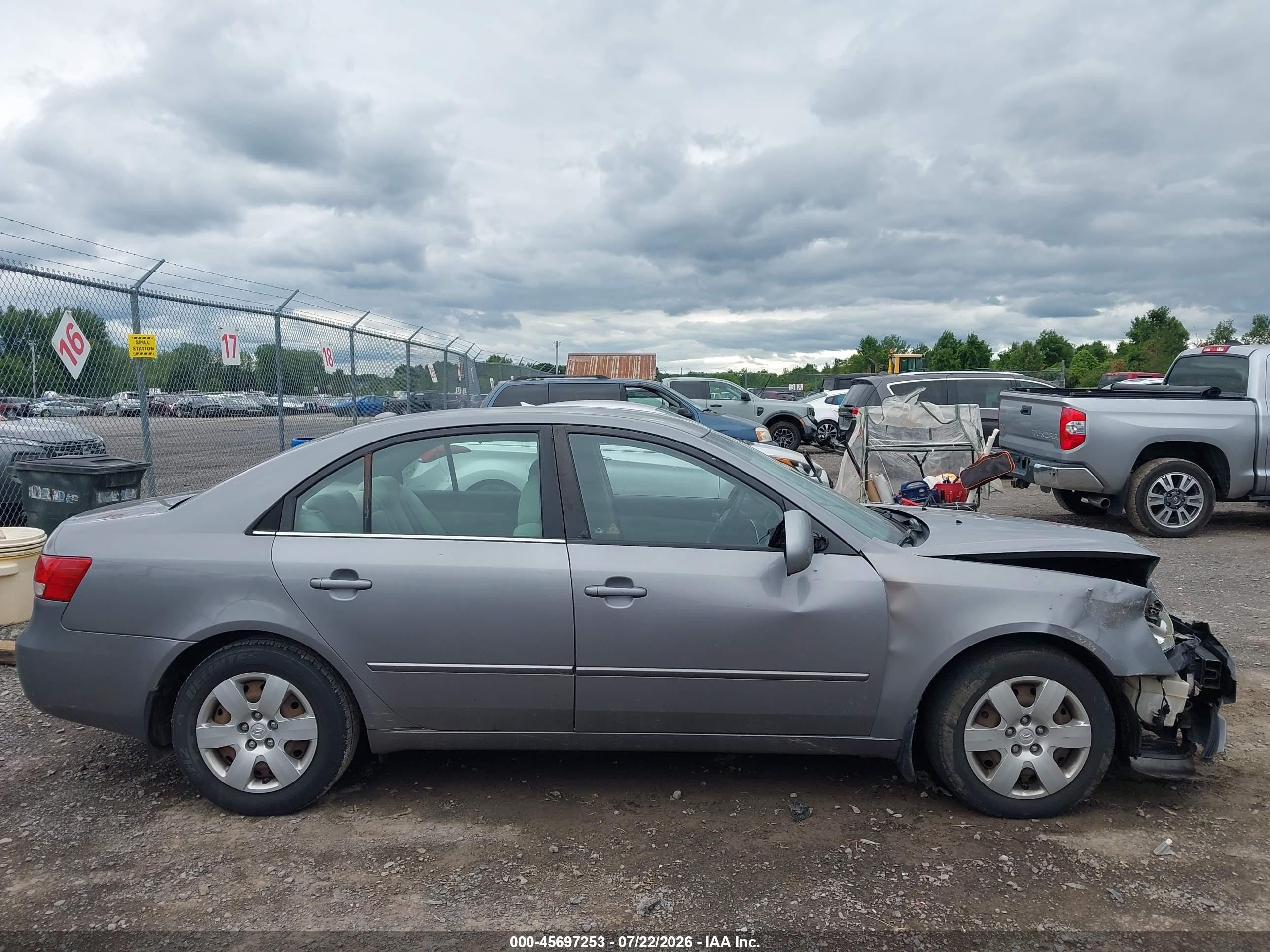 2007 Hyundai Sonata Gls/gls W/xm Silver vin: 5NPET46C57H269176
