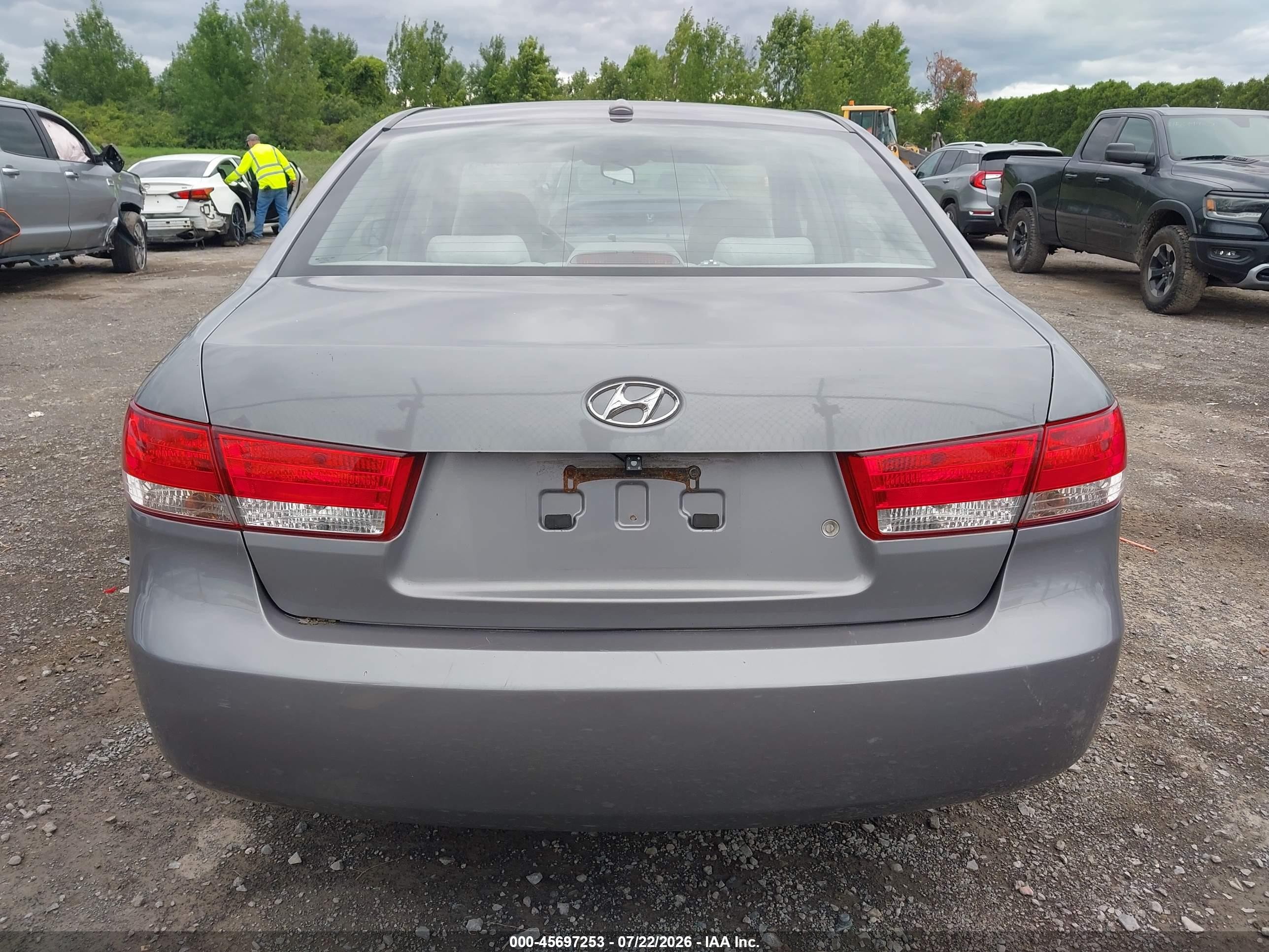 2007 Hyundai Sonata Gls/gls W/xm Silver vin: 5NPET46C57H269176