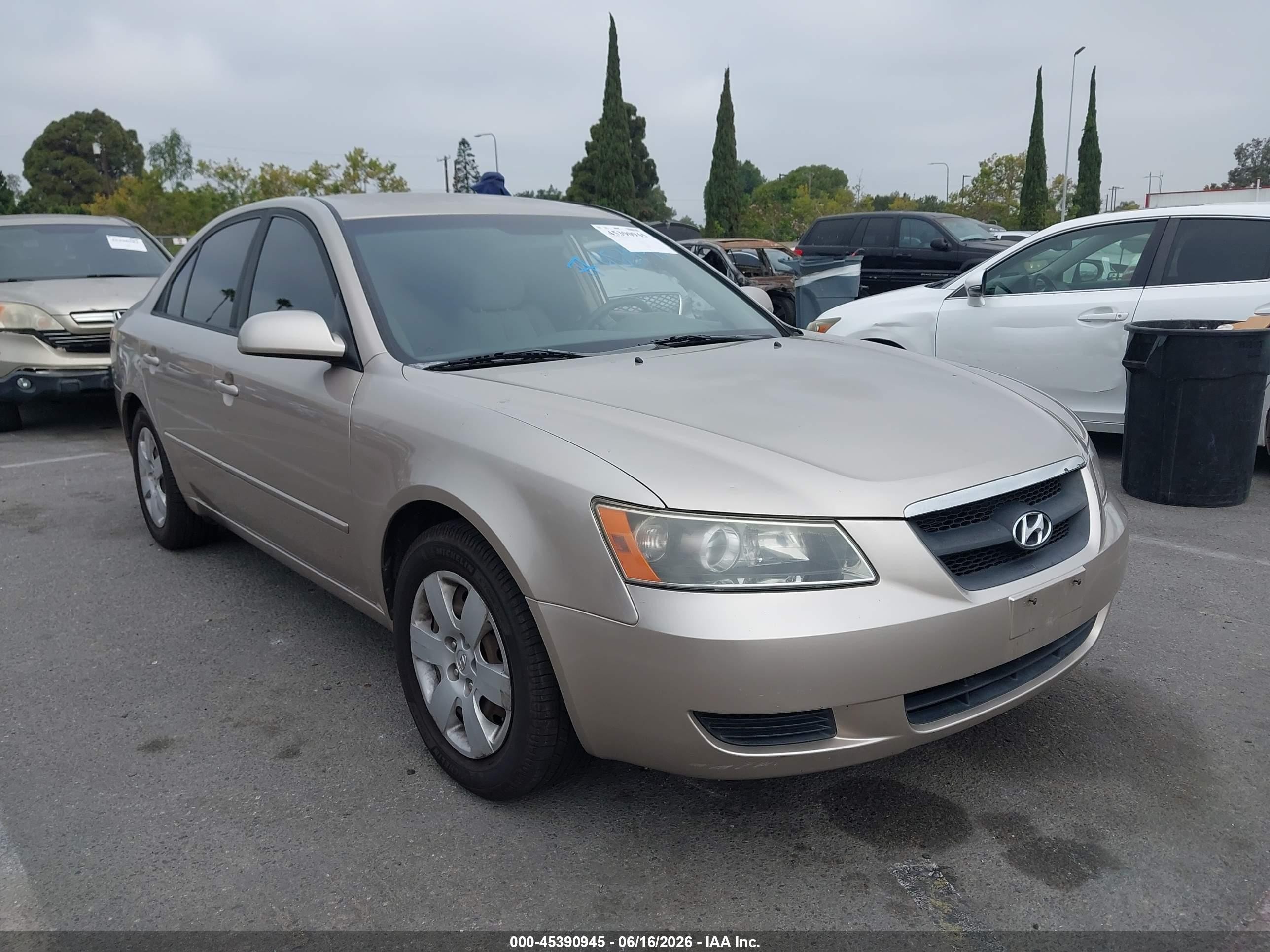 2008 Hyundai Sonata Gls Gold vin: 5NPET46C58H385639