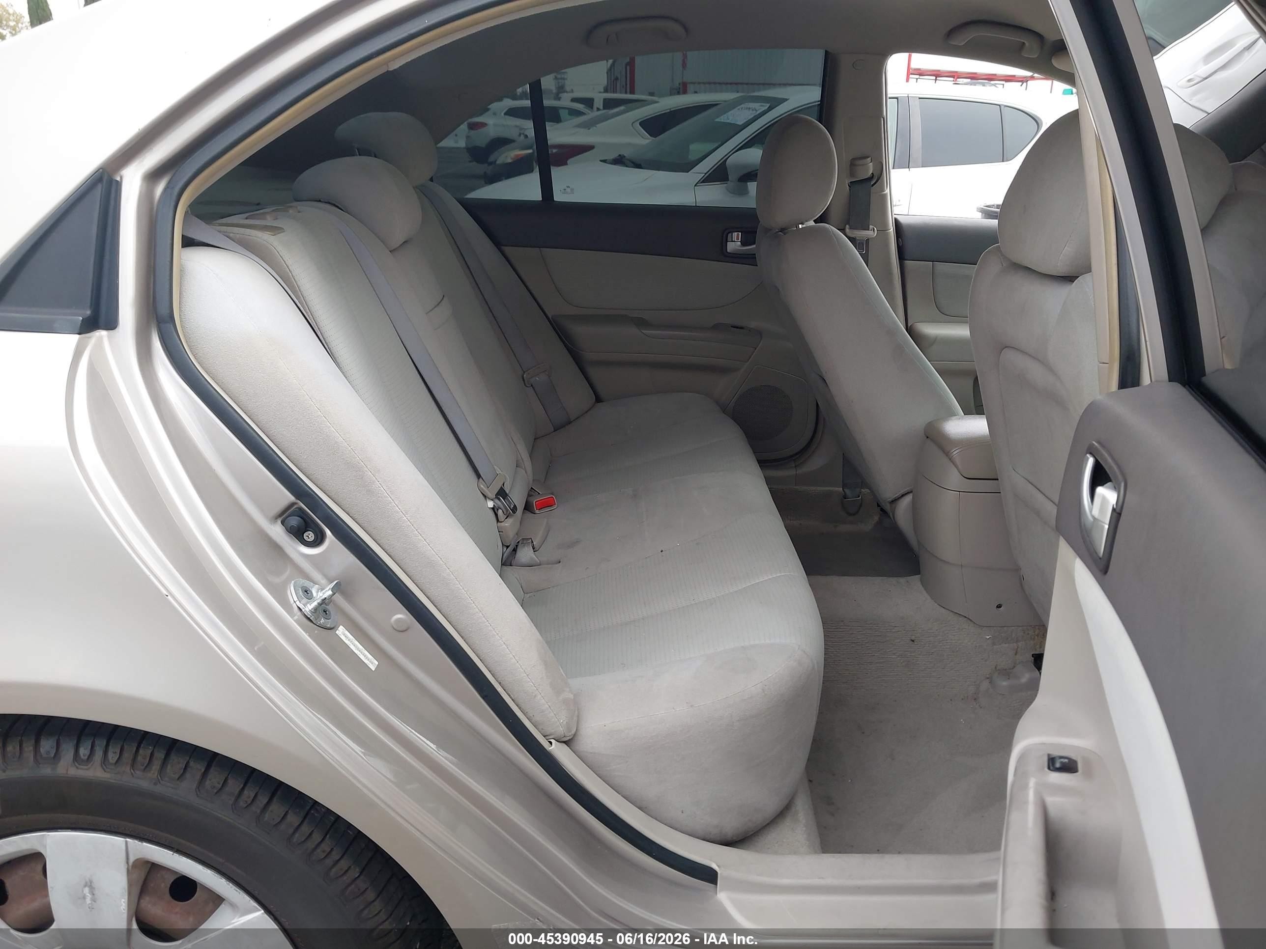 2008 Hyundai Sonata Gls Gold vin: 5NPET46C58H385639