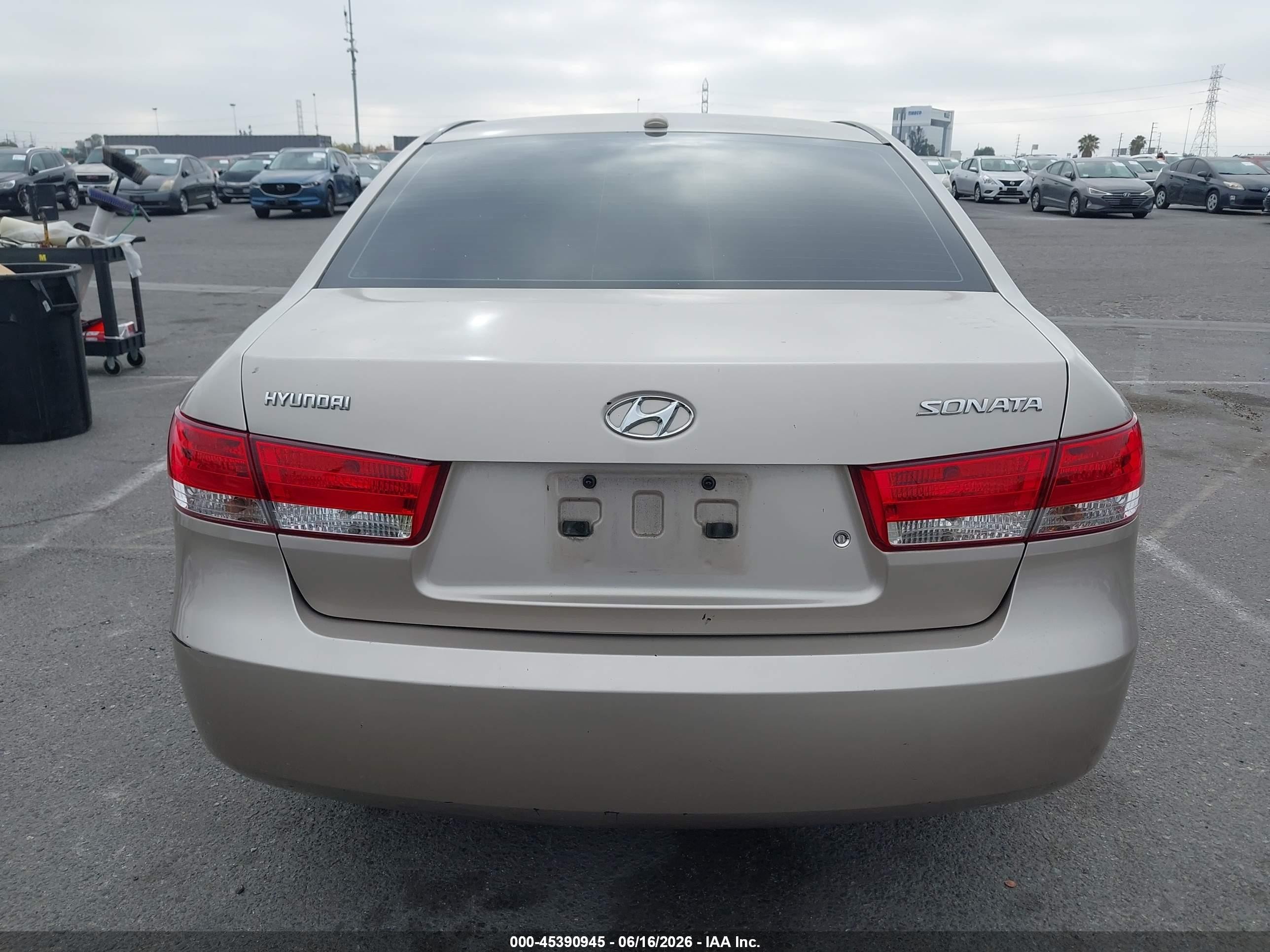 2008 Hyundai Sonata Gls Gold vin: 5NPET46C58H385639