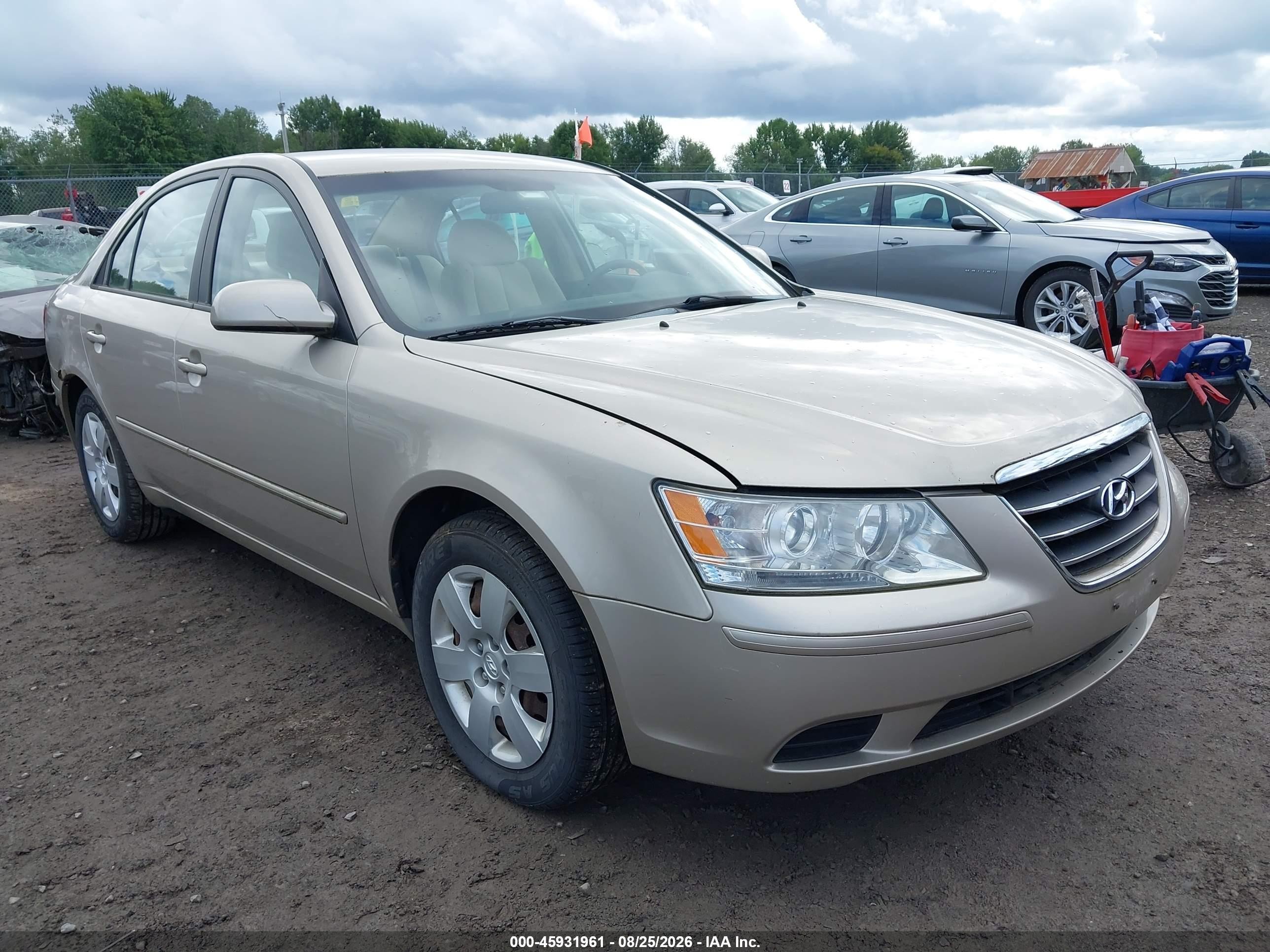 2009 Hyundai Sonata Gls Gold vin: 5NPET46C59H424165