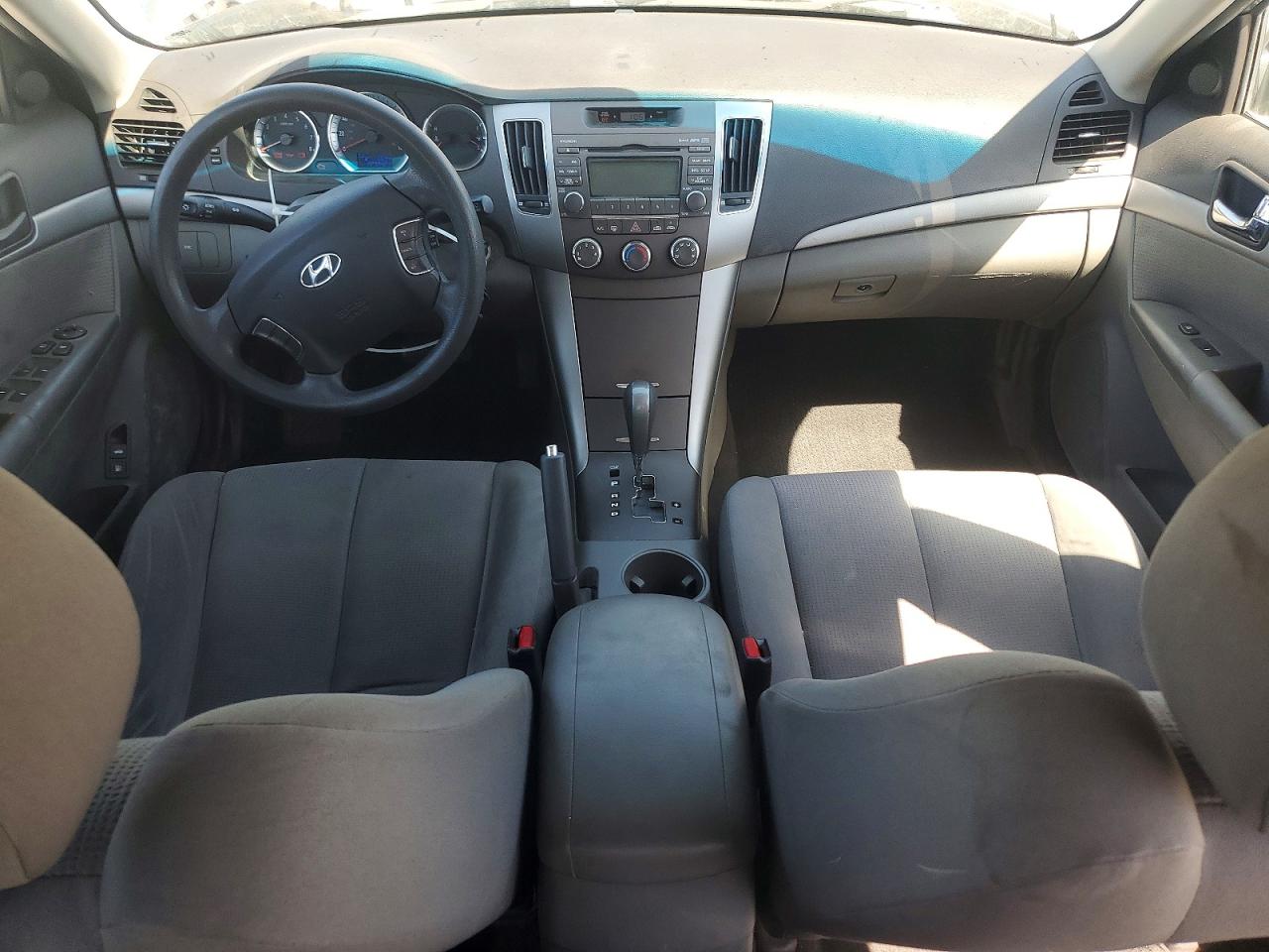 2009 Hyun Sonata Gray vin: 5NPET46C59H424716