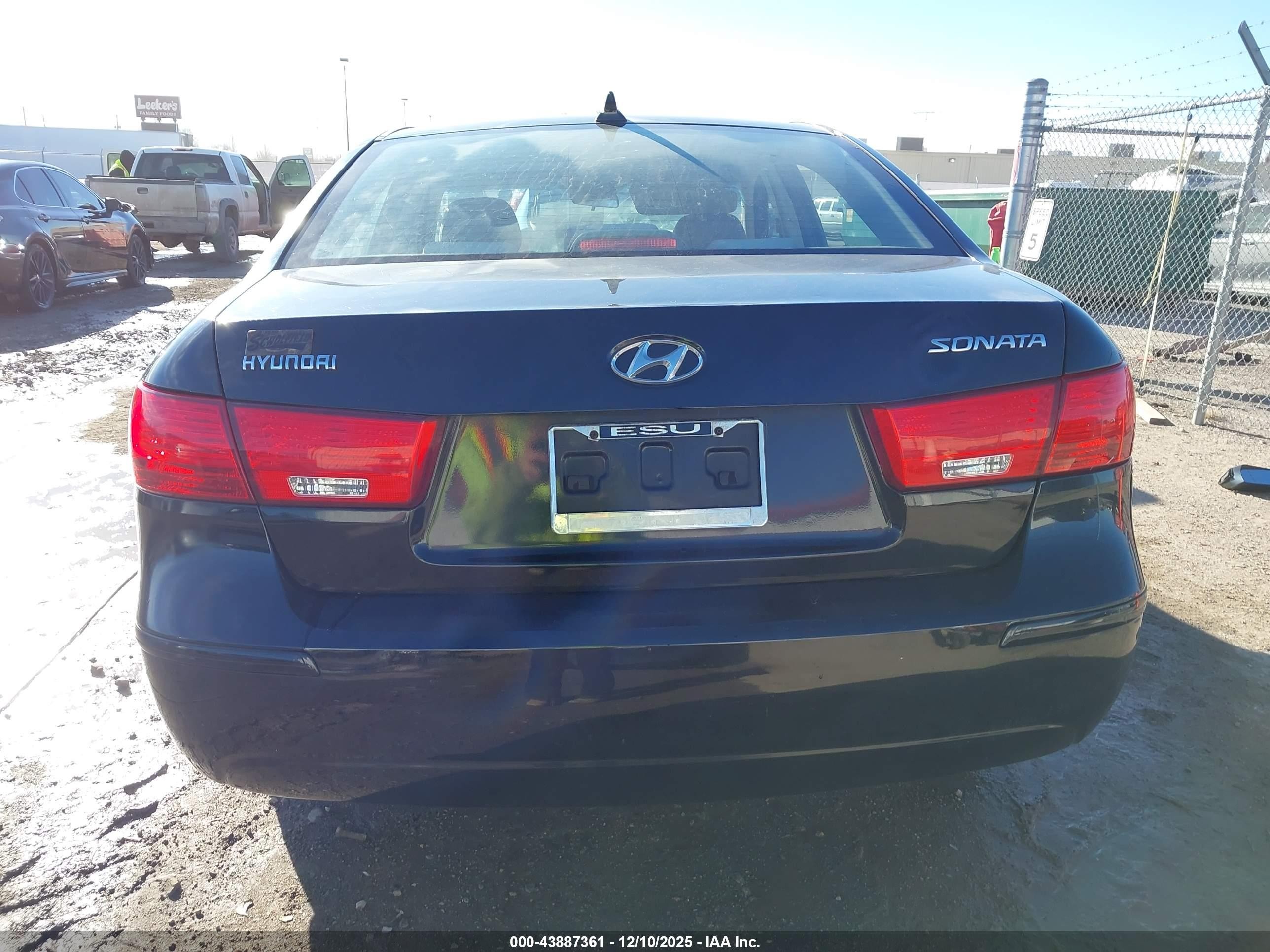 2009 Hyundai Sonata Gls Black vin: 5NPET46C59H430158
