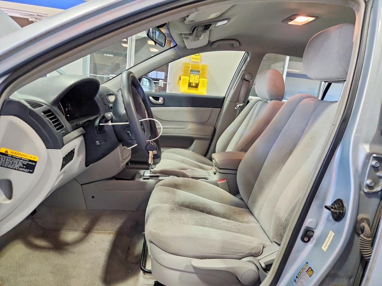 2007 Hyundai Sonata Gls Blue vin: 5NPET46C67H247302