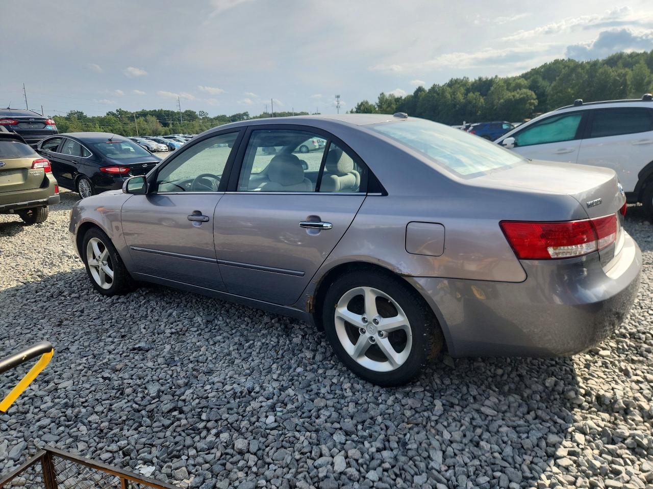 2007 Hyundai Sonata Gls Серый vin: 5NPET46C67H251415