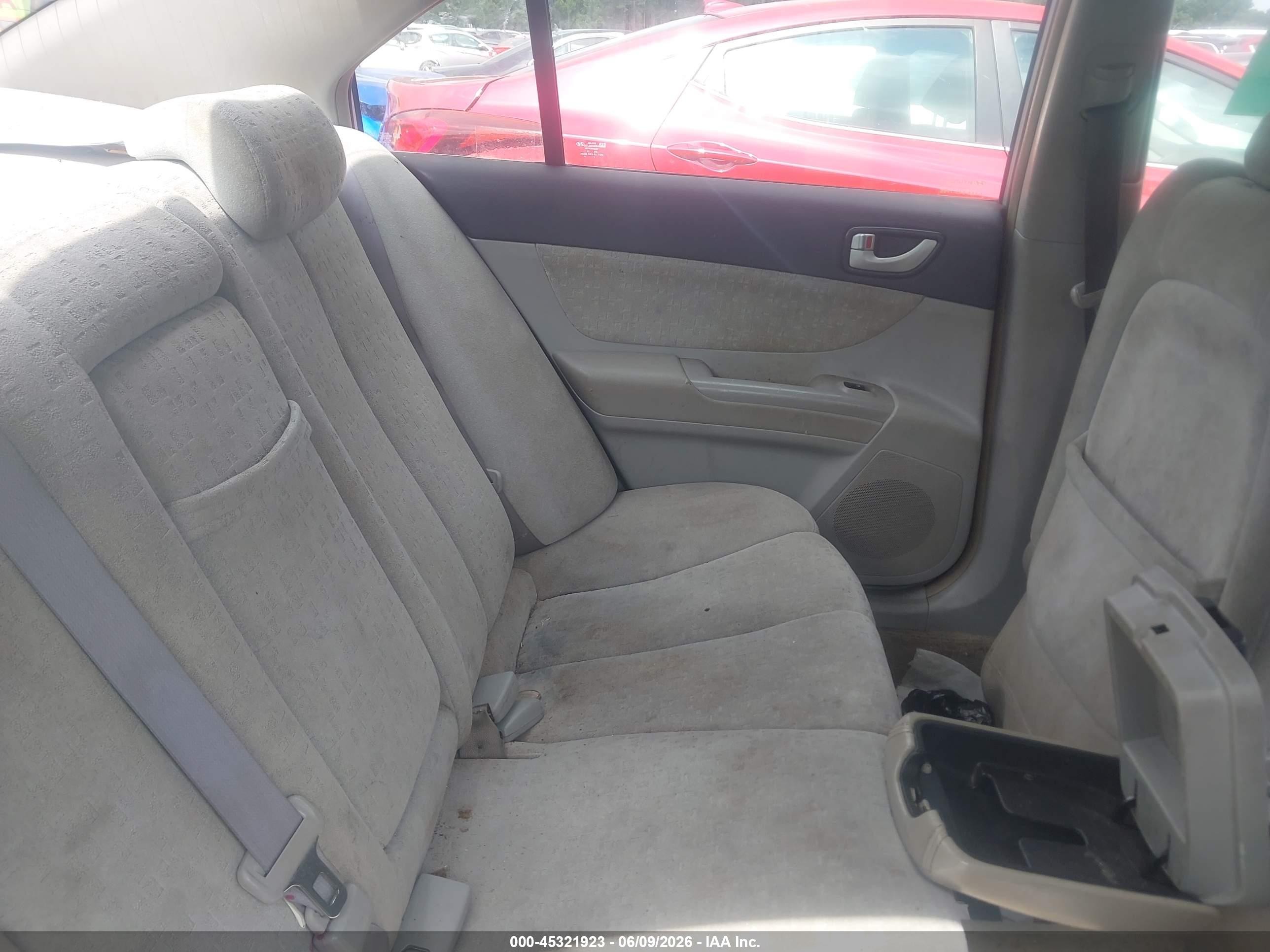 2007 Hyundai Sonata Gls Silver vin: 5NPET46C67H259854