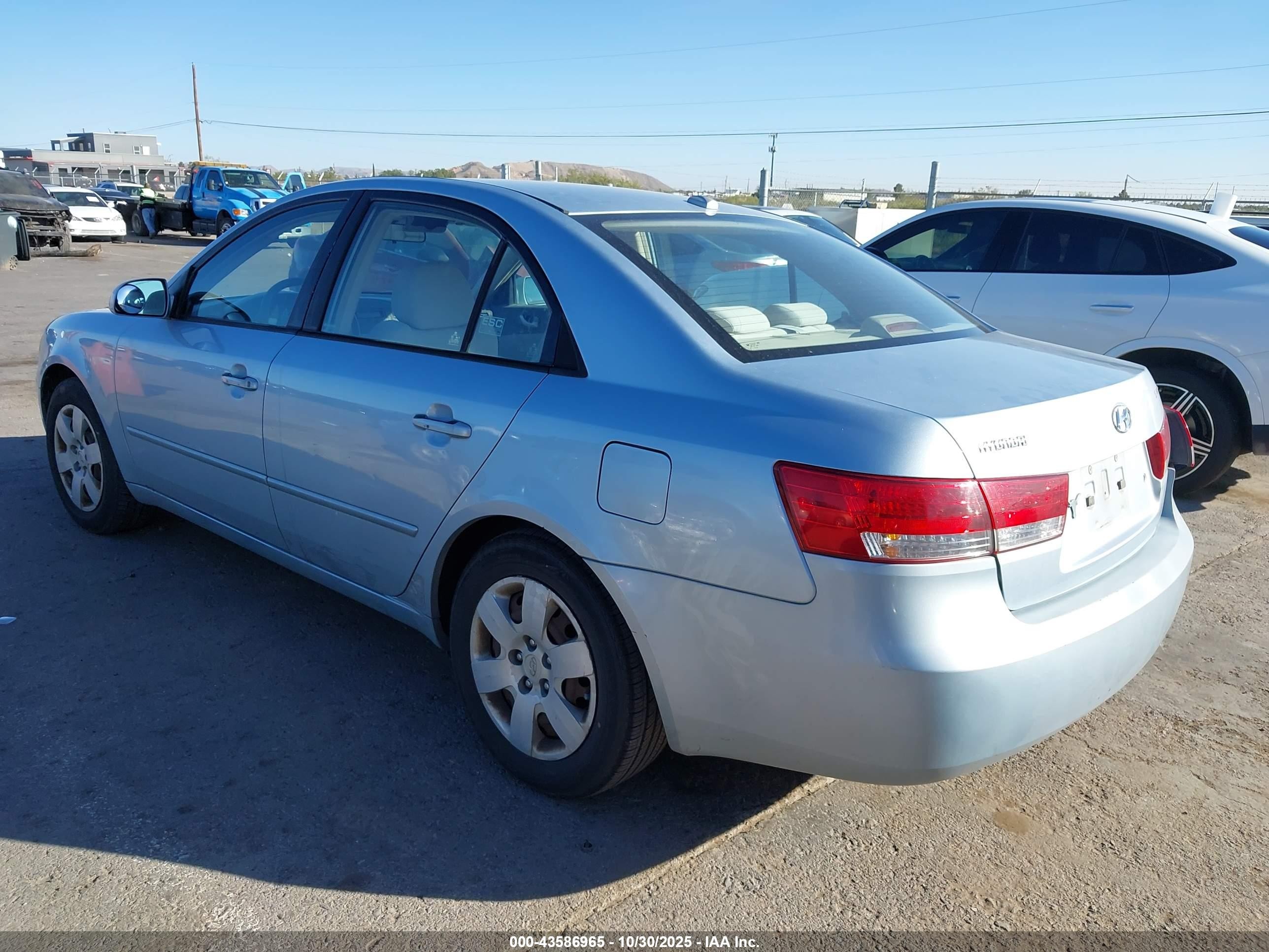2008 Hyundai Sonata Gls Light Blue vin: 5NPET46C68H304017