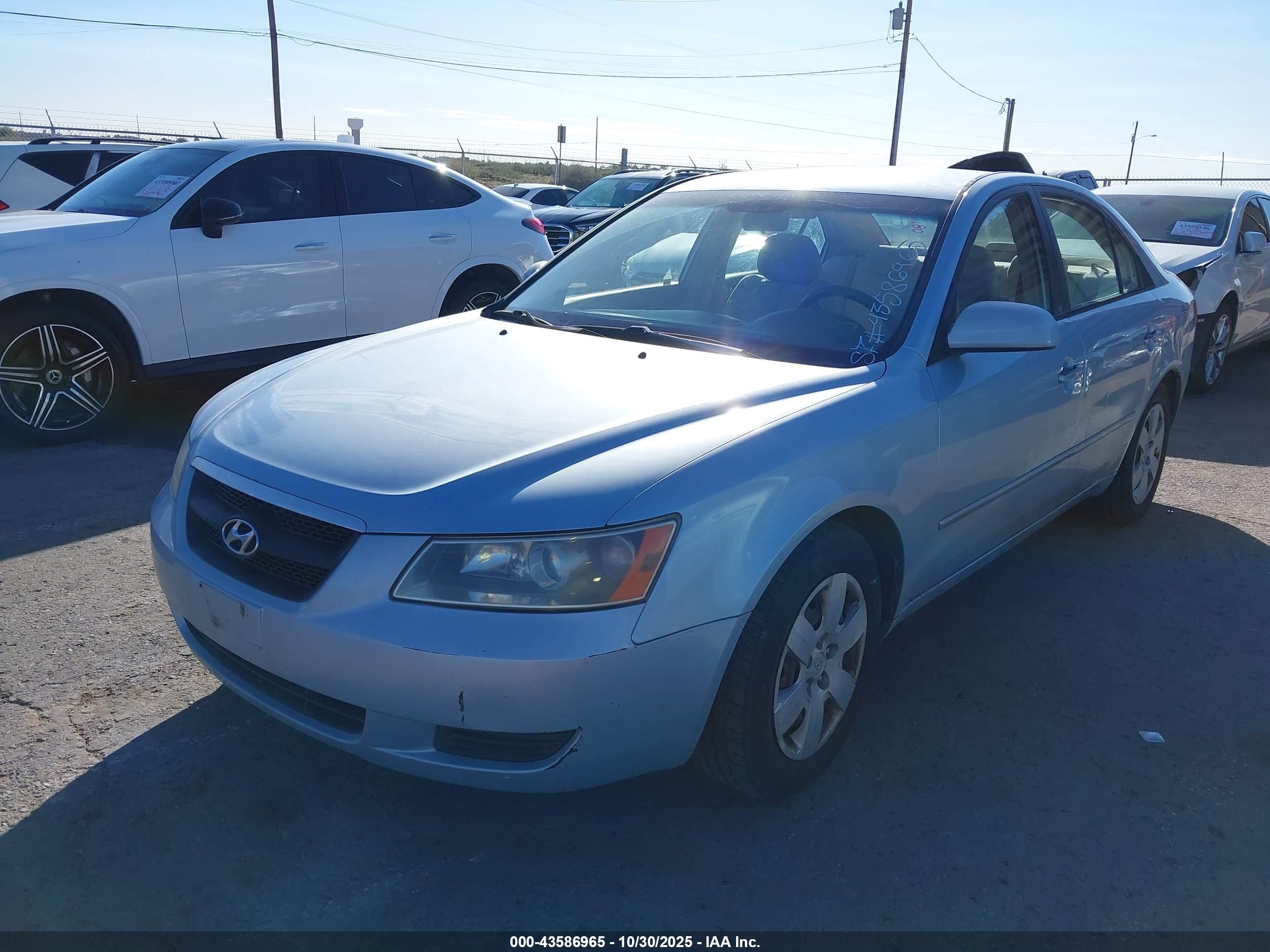 2008 Hyundai Sonata Gls Light Blue vin: 5NPET46C68H304017